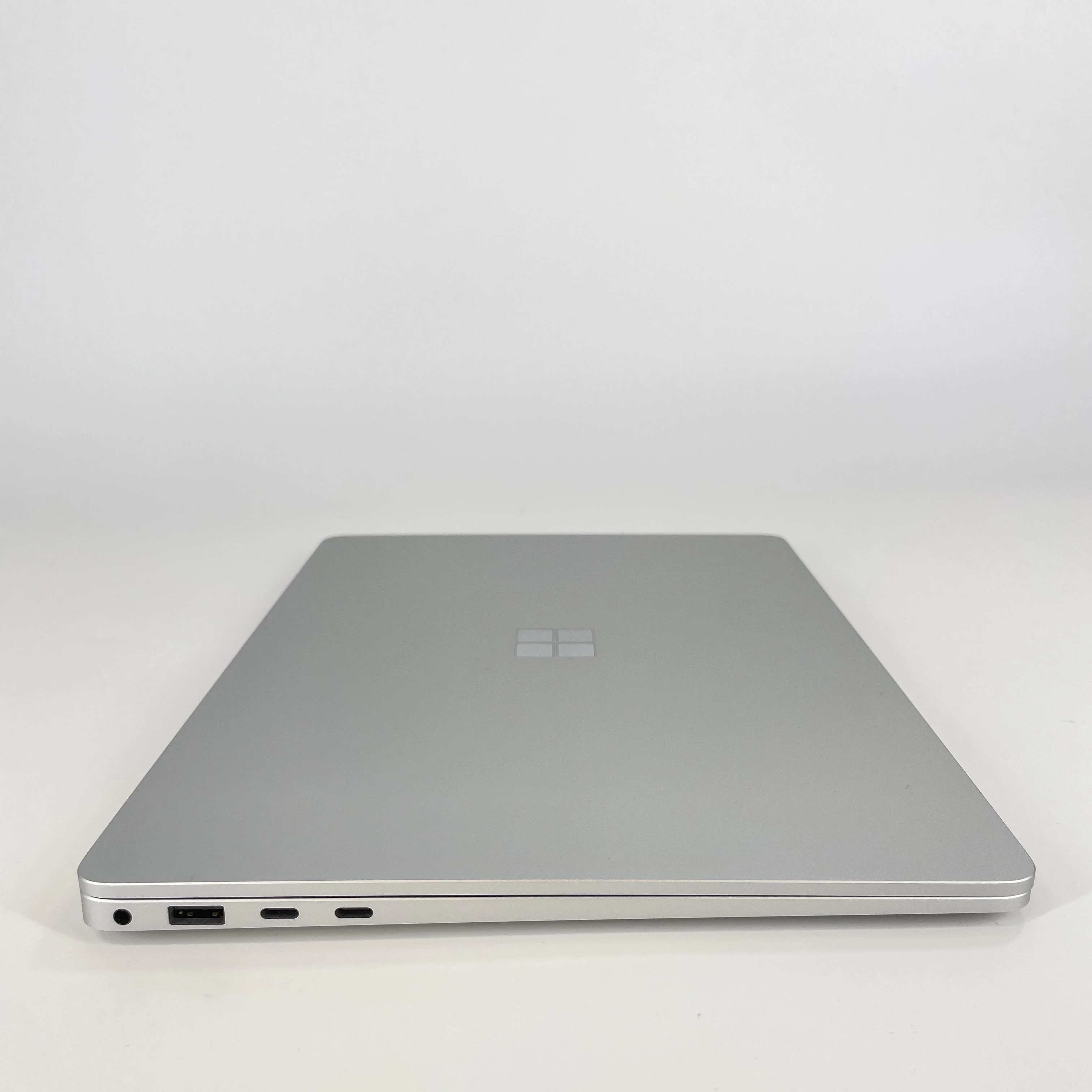 Microsoft Surface Laptop 7 13.8 Platinum WiFi 3.4 GHz Qualcomm Snapdragon X Plus 16GB RAM 512GB Solid State Drive - Image 10