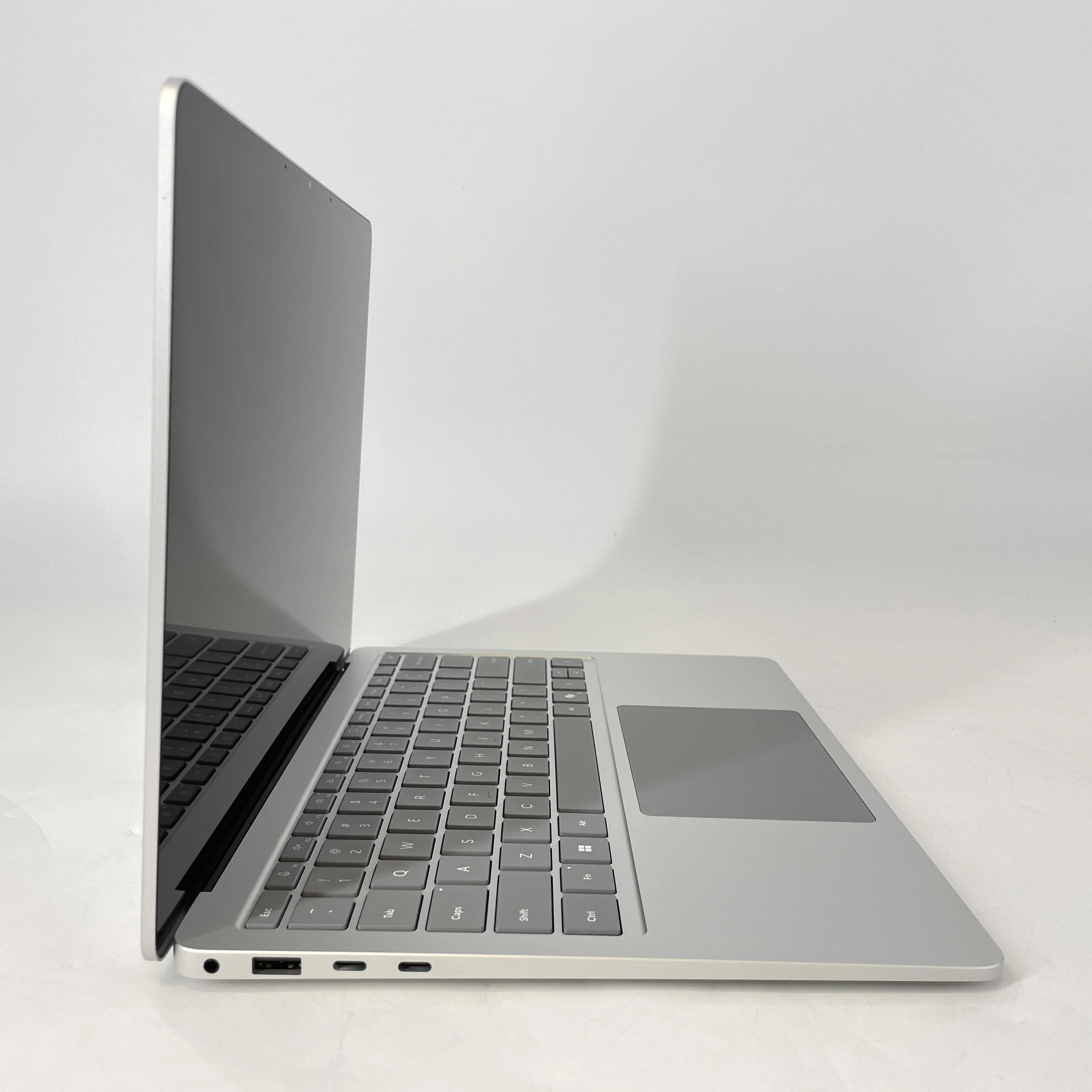 Microsoft Surface Laptop 7 13.8 Platinum WiFi 3.4 GHz Qualcomm Snapdragon X Plus 16GB RAM 512GB Solid State Drive - Image 4