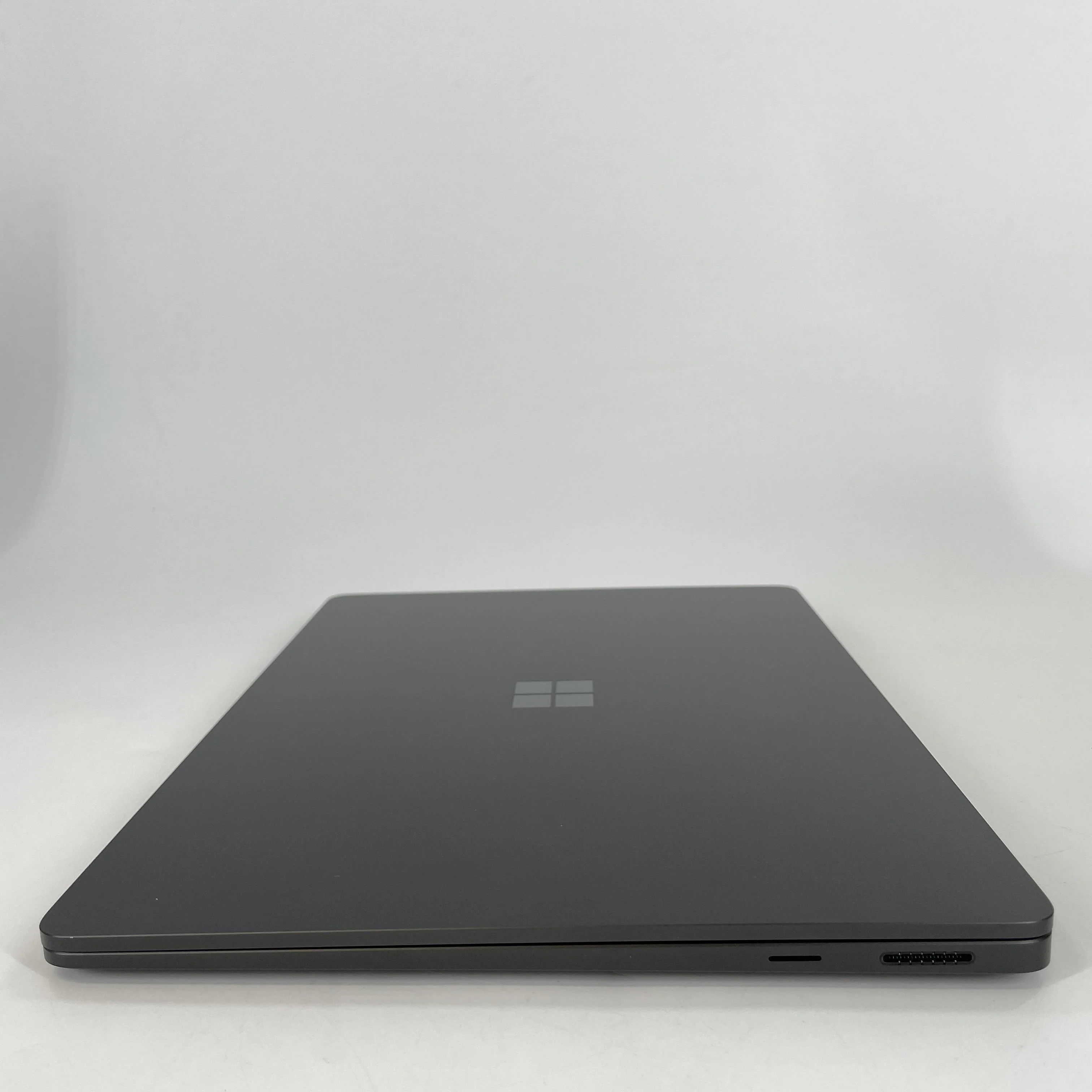 Microsoft Surface Laptop 7 15 Black WiFi 3.4 GHz Qualcomm Snapdragon X Elite 16GB RAM 512GB Solid State Drive - Image 8