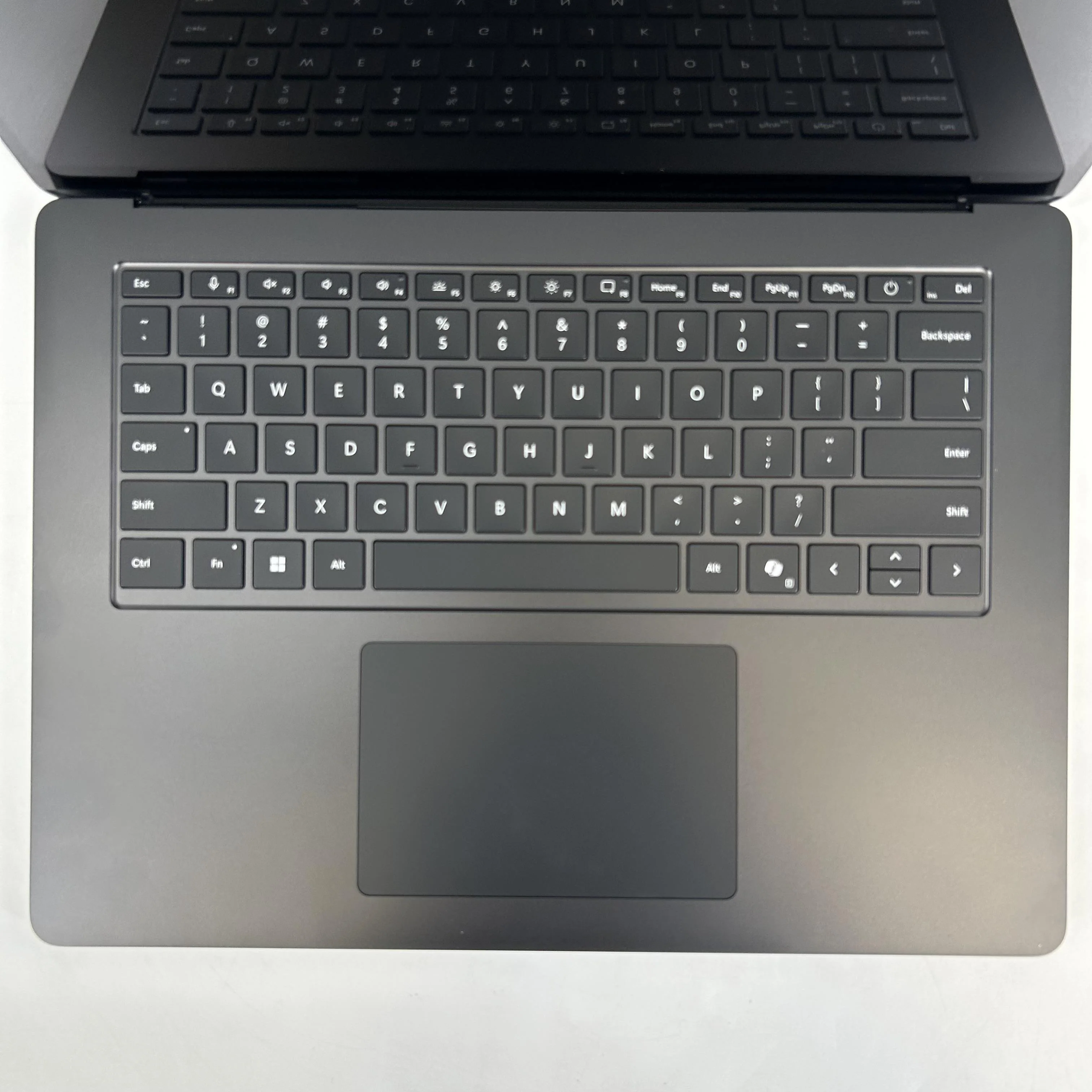 Microsoft Surface Laptop 7 15 Black WiFi 3.4 GHz Qualcomm Snapdragon X Elite 32GB RAM 1TB Solid State Drive - Image 10
