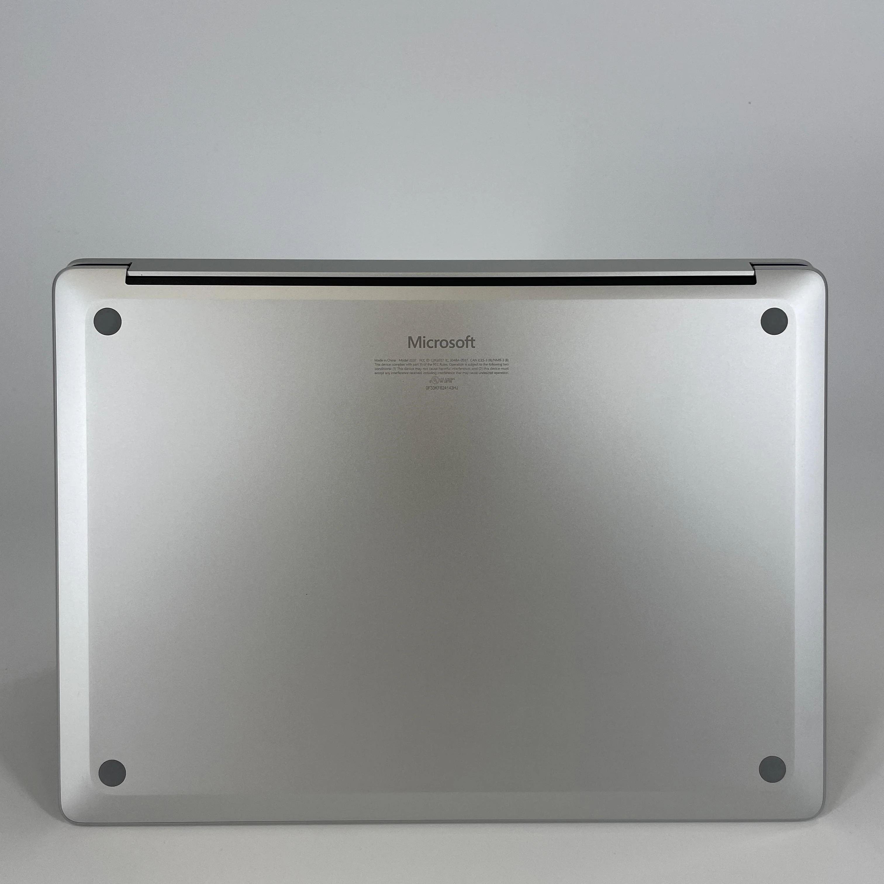 Microsoft Surface Laptop 7 15 Platinum WiFi 3.4 GHz Qualcomm Snapdragon X Elite 16GB RAM 256GB Solid State Drive - Image 5