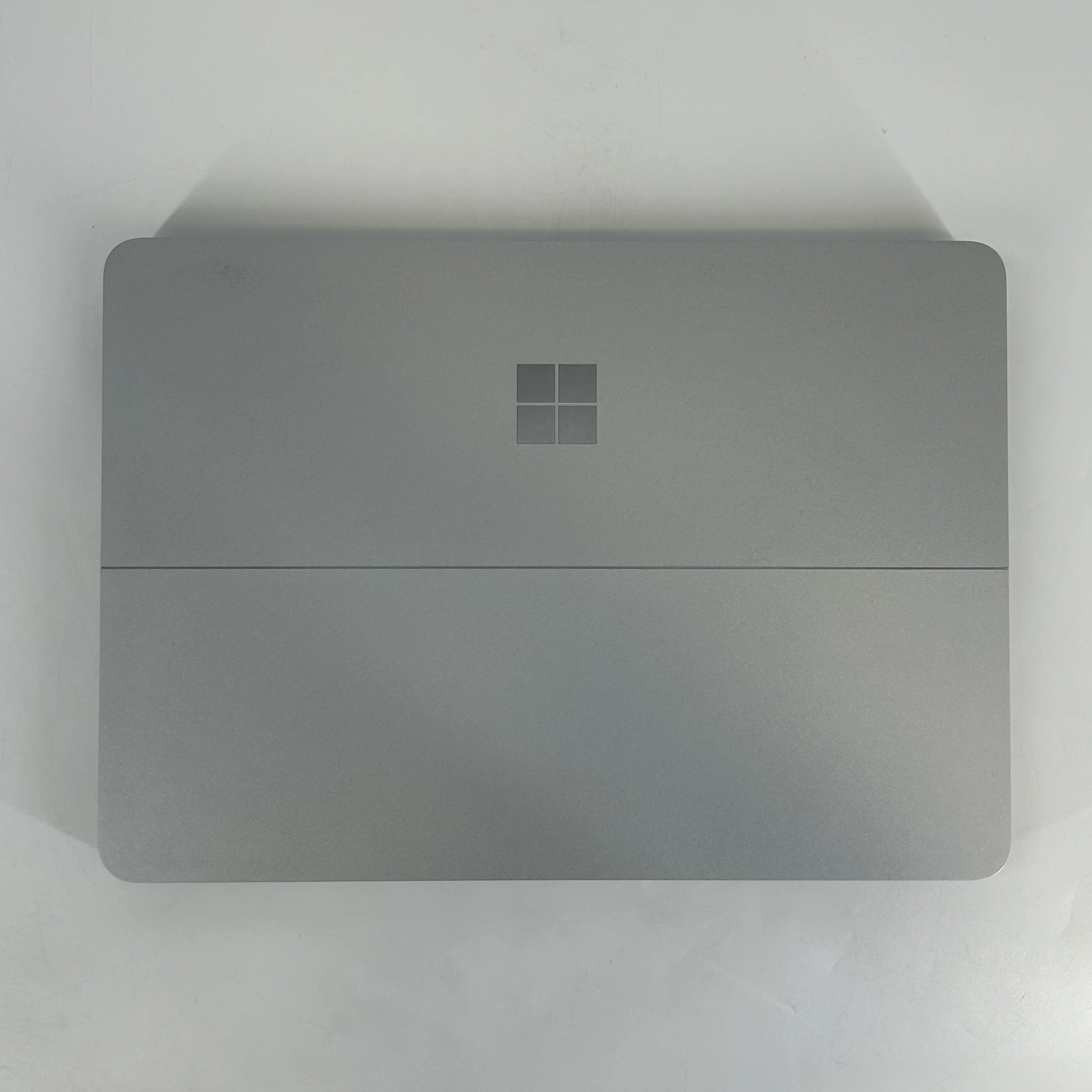 Microsoft Surface Laptop Studio 14.4 Silver 3.1 GHz Intel Core i5 11th Gen. 16GB RAM 256GB Solid State Drive - Image 8