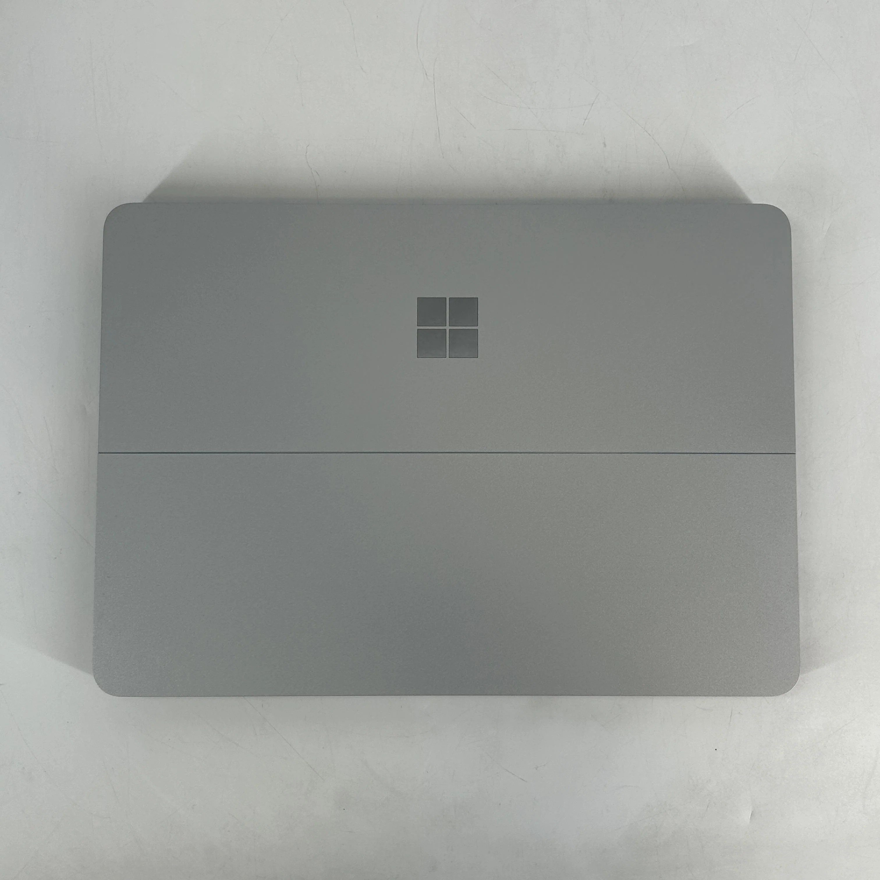 Microsoft Surface Laptop Studio 14.4 Silver 3.3 GHz Intel Core i7 11th Gen. 32GB RAM 1TB Solid State Drive NVIDIA RTX A2000 4 GB - Image 10