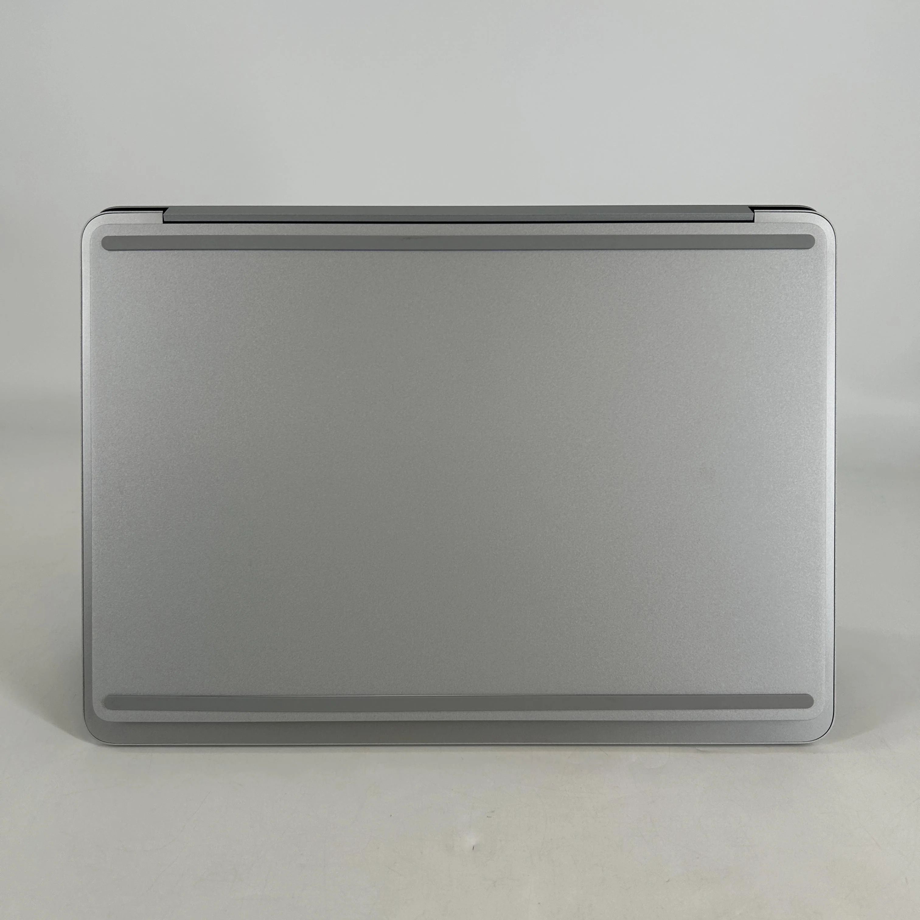 Microsoft Surface Laptop Studio 14.4 Silver 3.3 GHz Intel Core i7 11th Gen. 32GB RAM 1TB Solid State Drive NVIDIA RTX A2000 4 GB - Image 5