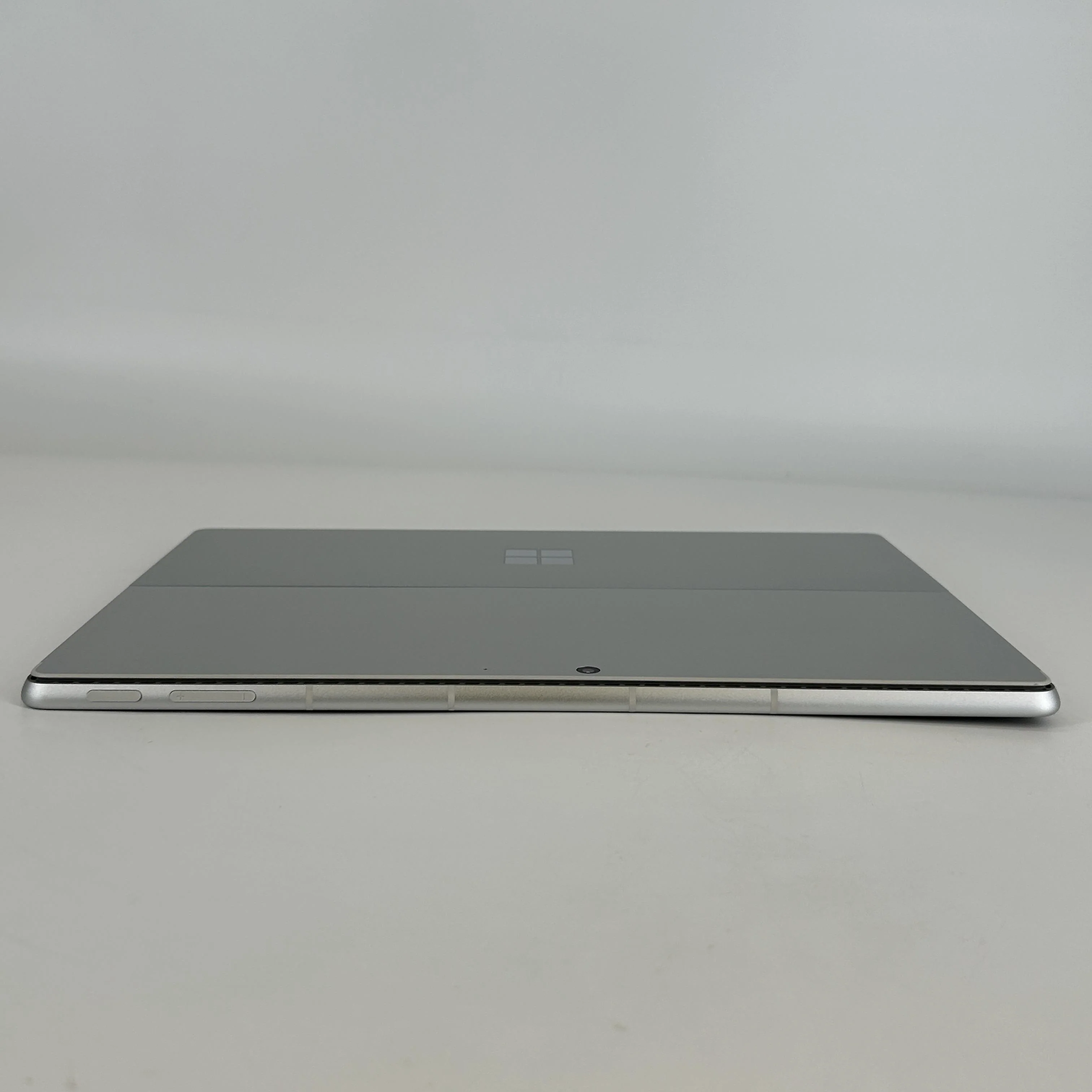 Microsoft Surface Pro 10 13 Silver Unlocked 2.1 GHz Intel Core Ultra 7 32GB RAM 512GB Solid State Drive - Image 5