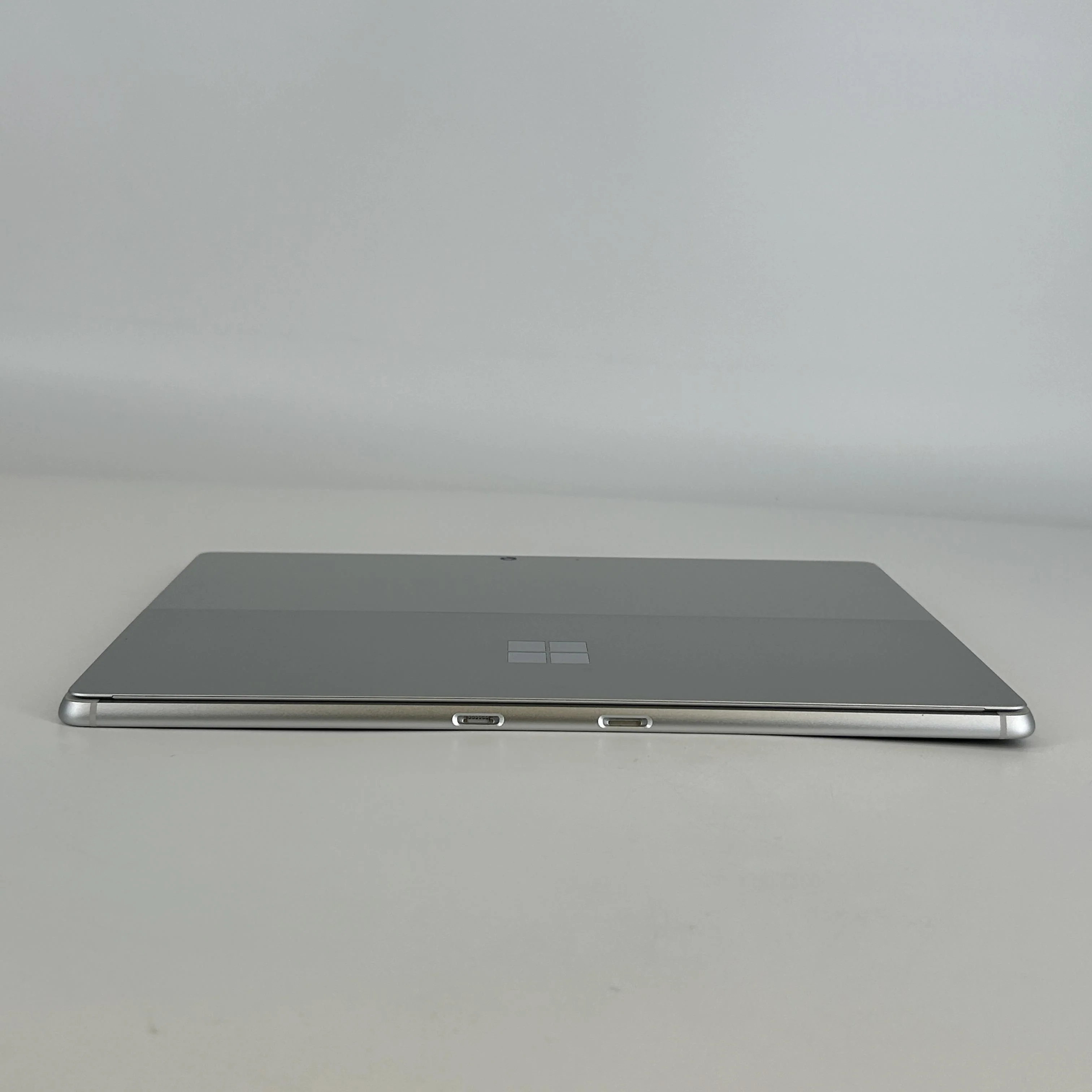 Microsoft Surface Pro 10 13 Silver Unlocked 2.1 GHz Intel Core Ultra 7 32GB RAM 512GB Solid State Drive - Image 7