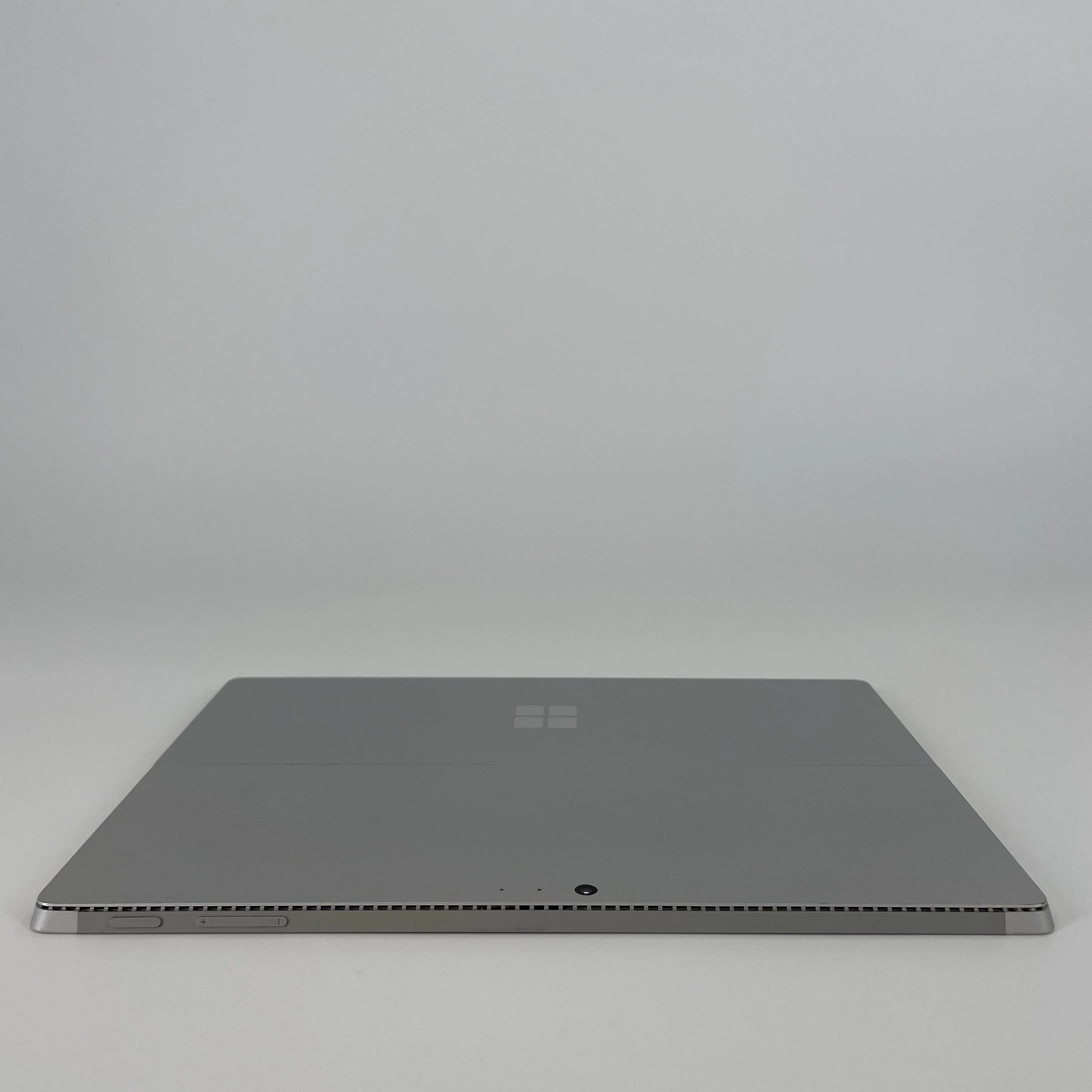 Microsoft Surface Pro 4 12.3 Silver WiFi 2.4 GHz Intel Core i5 6th Gen. 8GB RAM 256GB Solid State Drive - Image 6