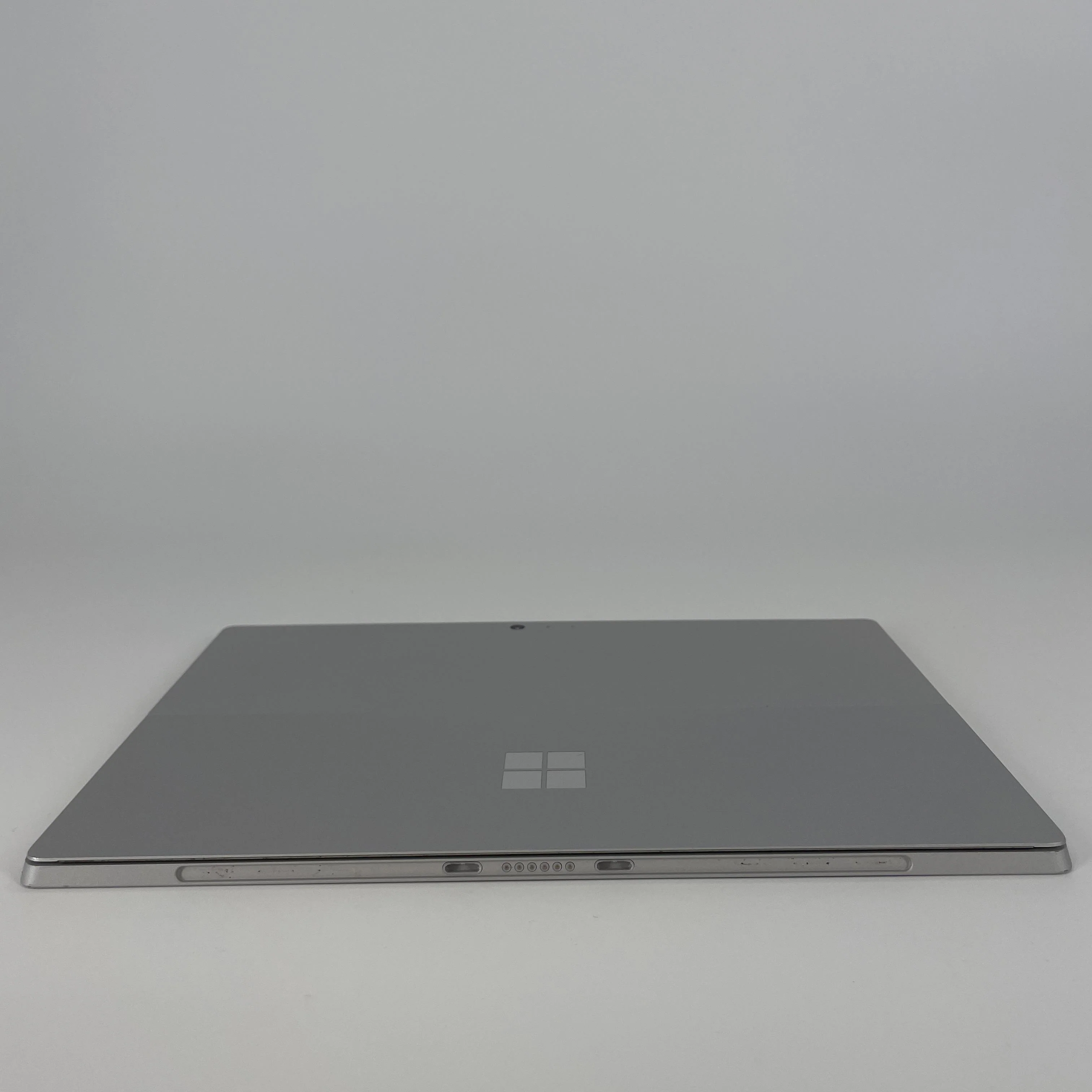 Microsoft Surface Pro 4 12.3 Silver WiFi 2.4 GHz Intel Core i5 6th Gen. 8GB RAM 256GB Solid State Drive - Image 7