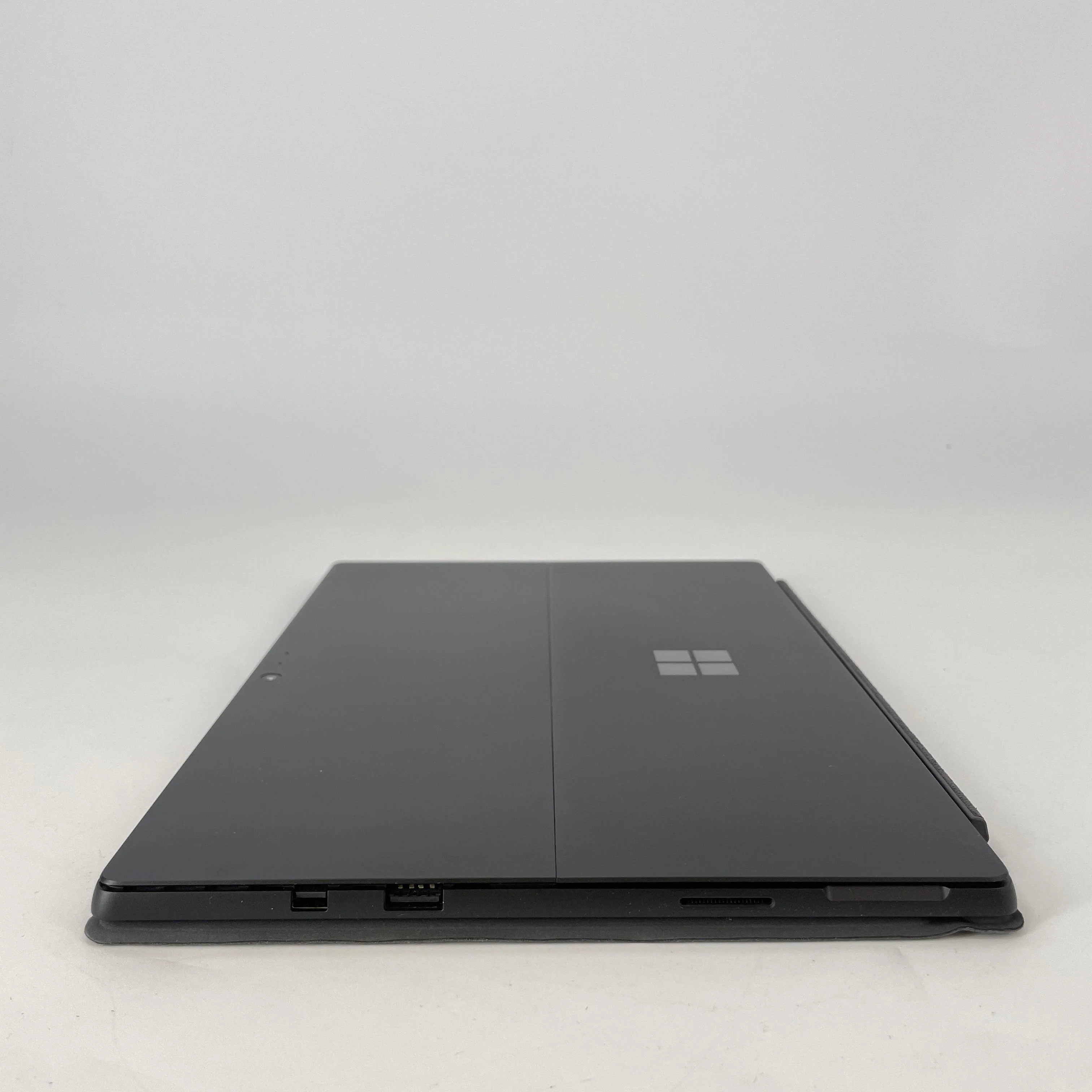Microsoft Surface Pro 6 12.3 Black WiFi 1.9 GHz Intel Core i7 8th Gen. 16GB RAM 512GB Solid State Drive - Image 11