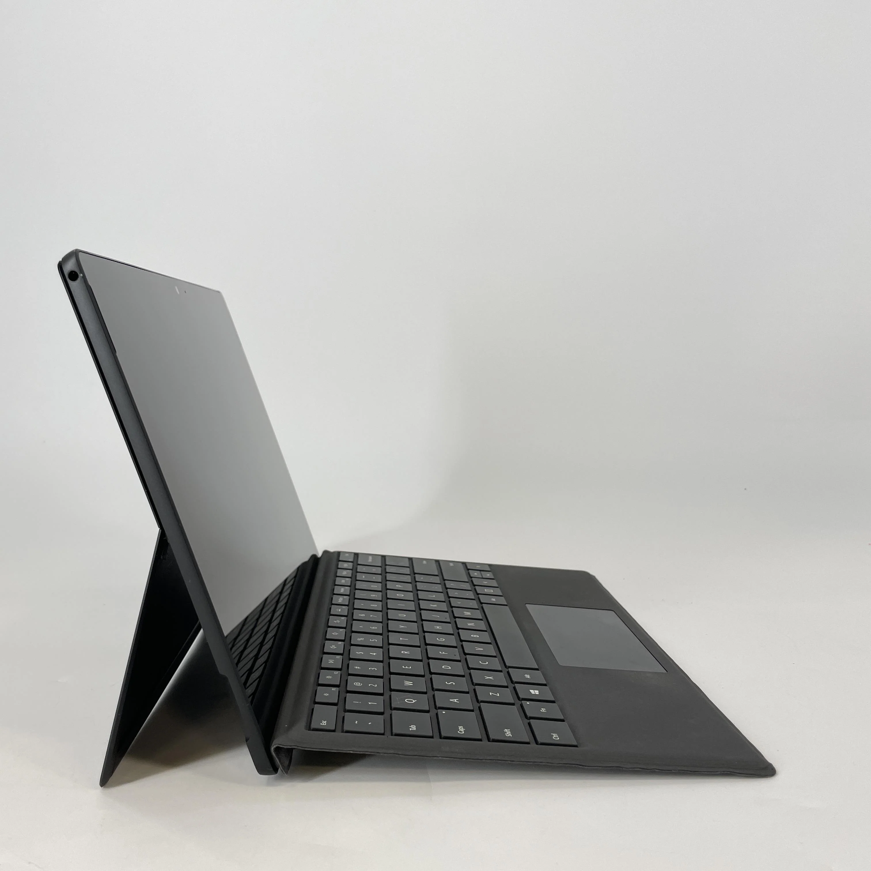 Microsoft Surface Pro 6 12.3 Black WiFi 1.9 GHz Intel Core i7 8th Gen. 16GB RAM 512GB Solid State Drive - Image 3