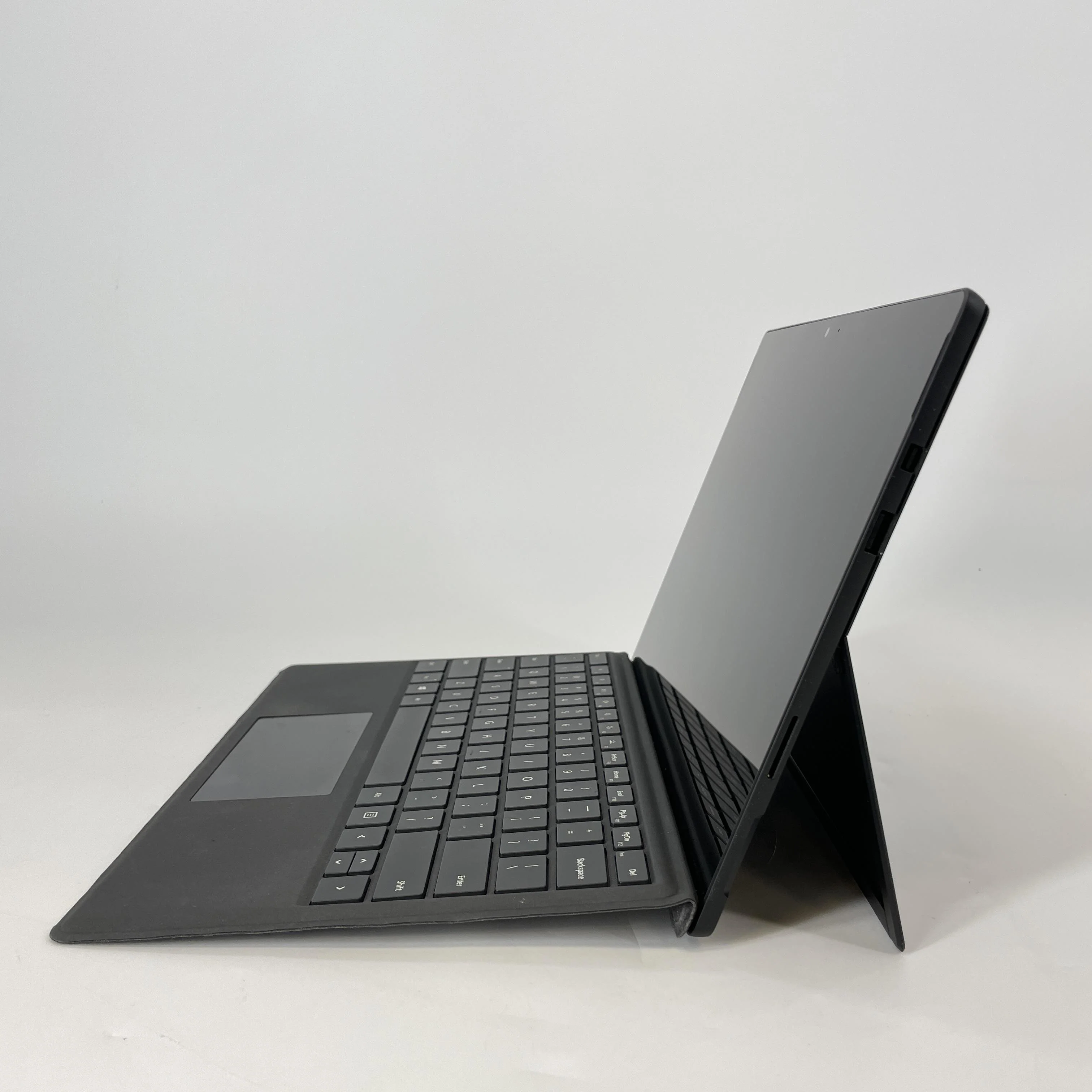 Microsoft Surface Pro 6 12.3 Black WiFi 1.9 GHz Intel Core i7 8th Gen. 16GB RAM 512GB Solid State Drive - Image 4