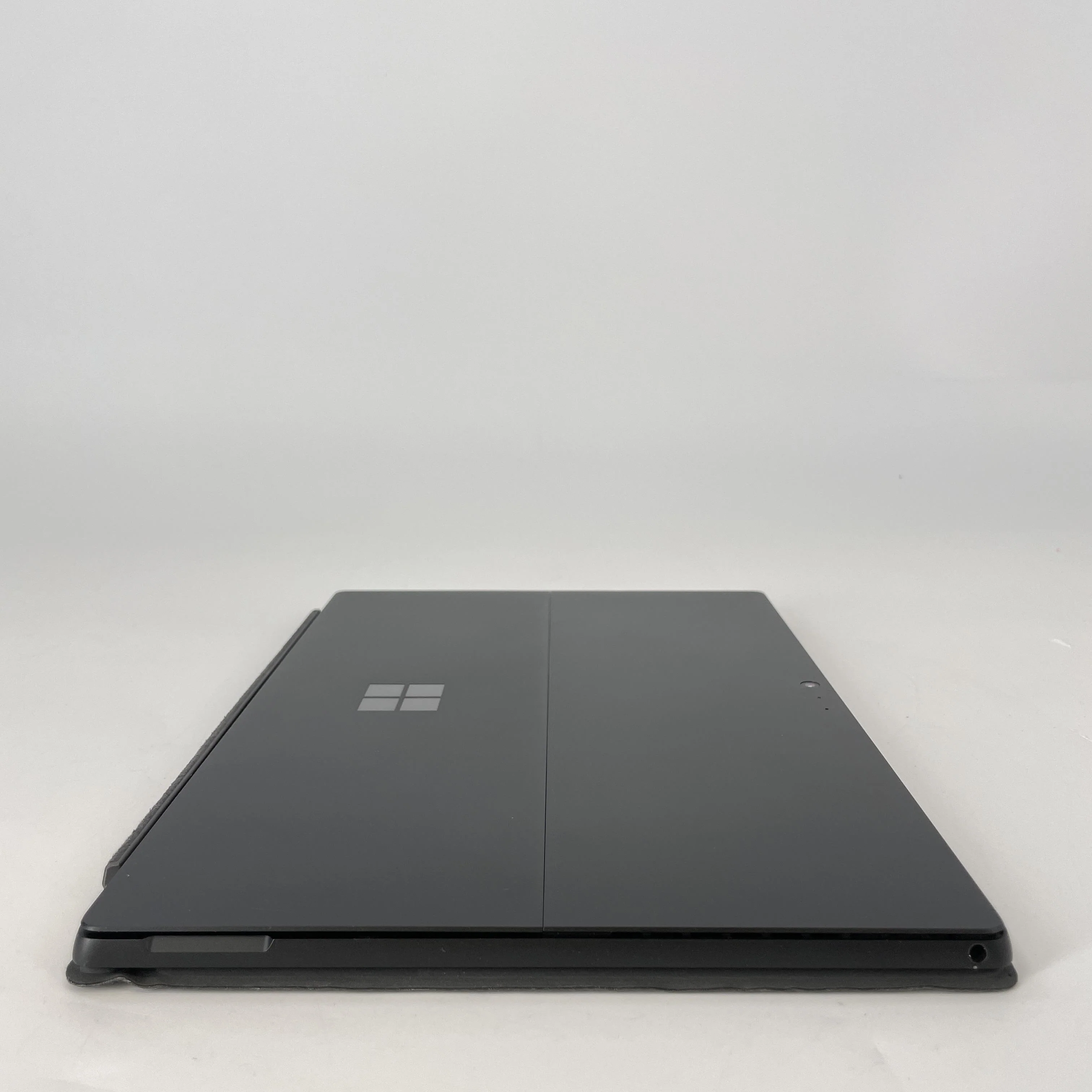 Microsoft Surface Pro 6 12.3 Black WiFi 1.9 GHz Intel Core i7 8th Gen. 16GB RAM 512GB Solid State Drive - Image 9