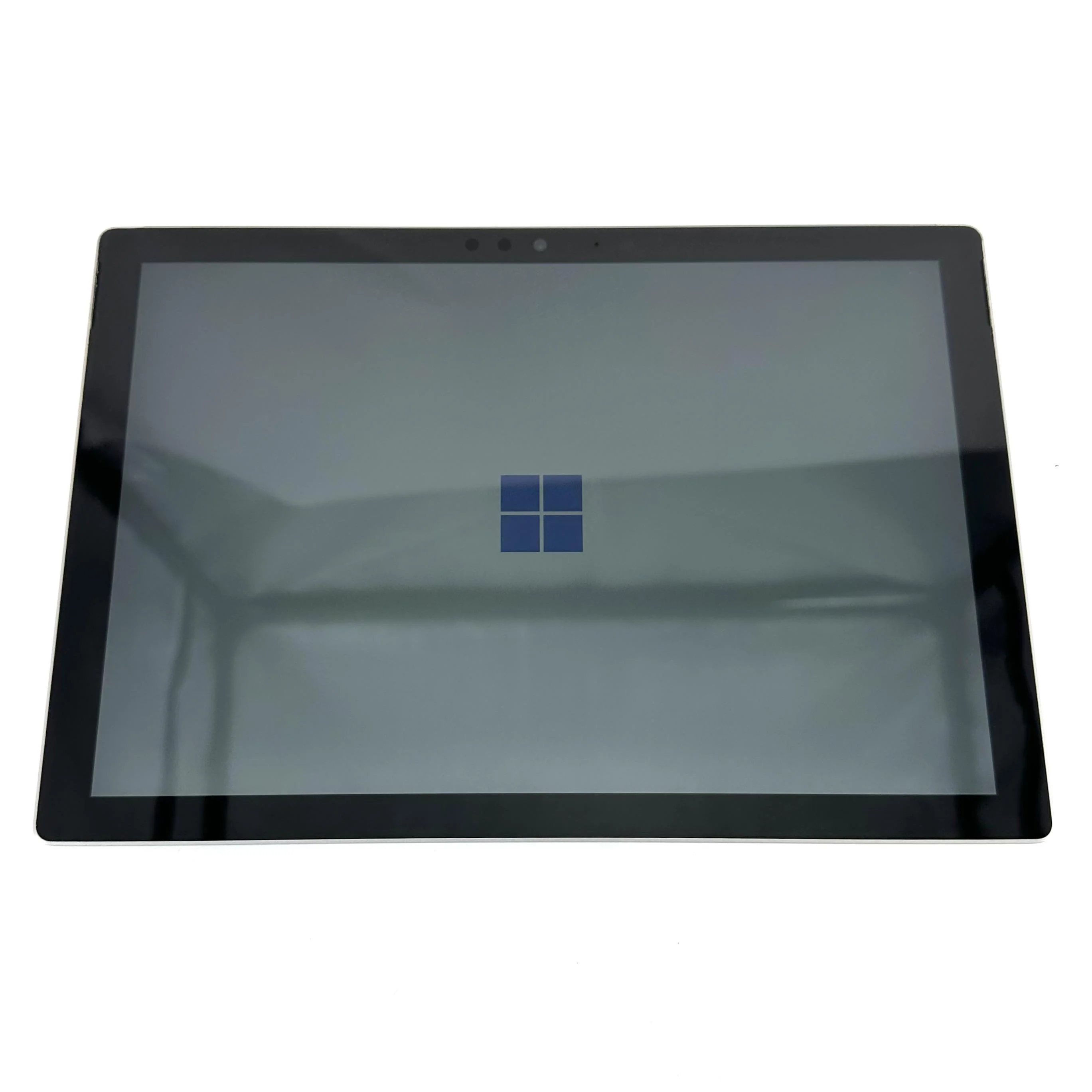 Microsoft Surface Pro 6 12.3 Silver WiFi 1.6 GHz Intel Core i5 8th Gen. 8GB RAM 128GB Solid State Drive