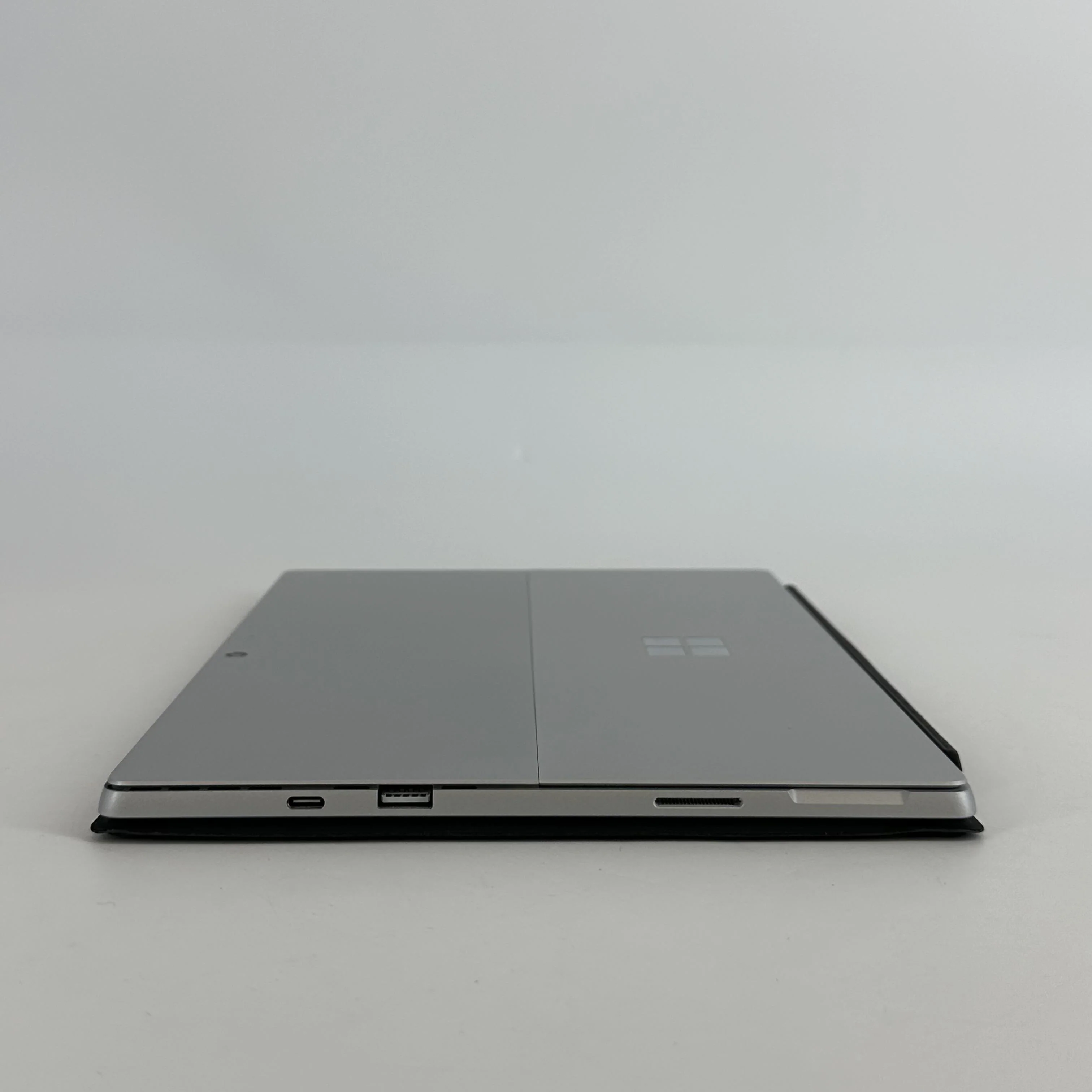 Microsoft Surface Pro 7 12.3 Silver WiFi 1.1 GHz Intel Core i5 10th Gen. 8GB RAM 128GB Solid State Drive - Image 6