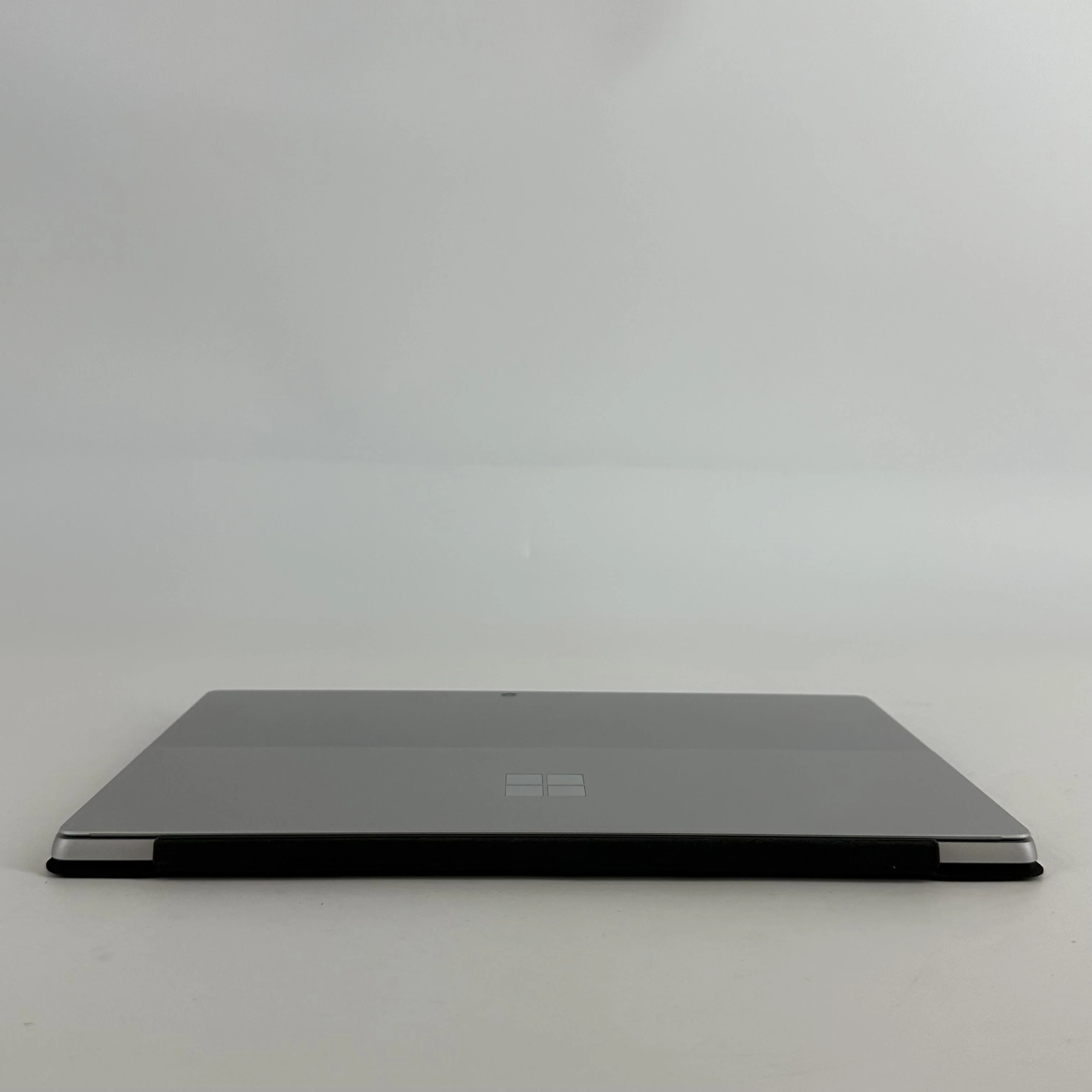 Microsoft Surface Pro 7 12.3 Silver WiFi 1.1 GHz Intel Core i5 10th Gen. 8GB RAM 128GB Solid State Drive - Image 7