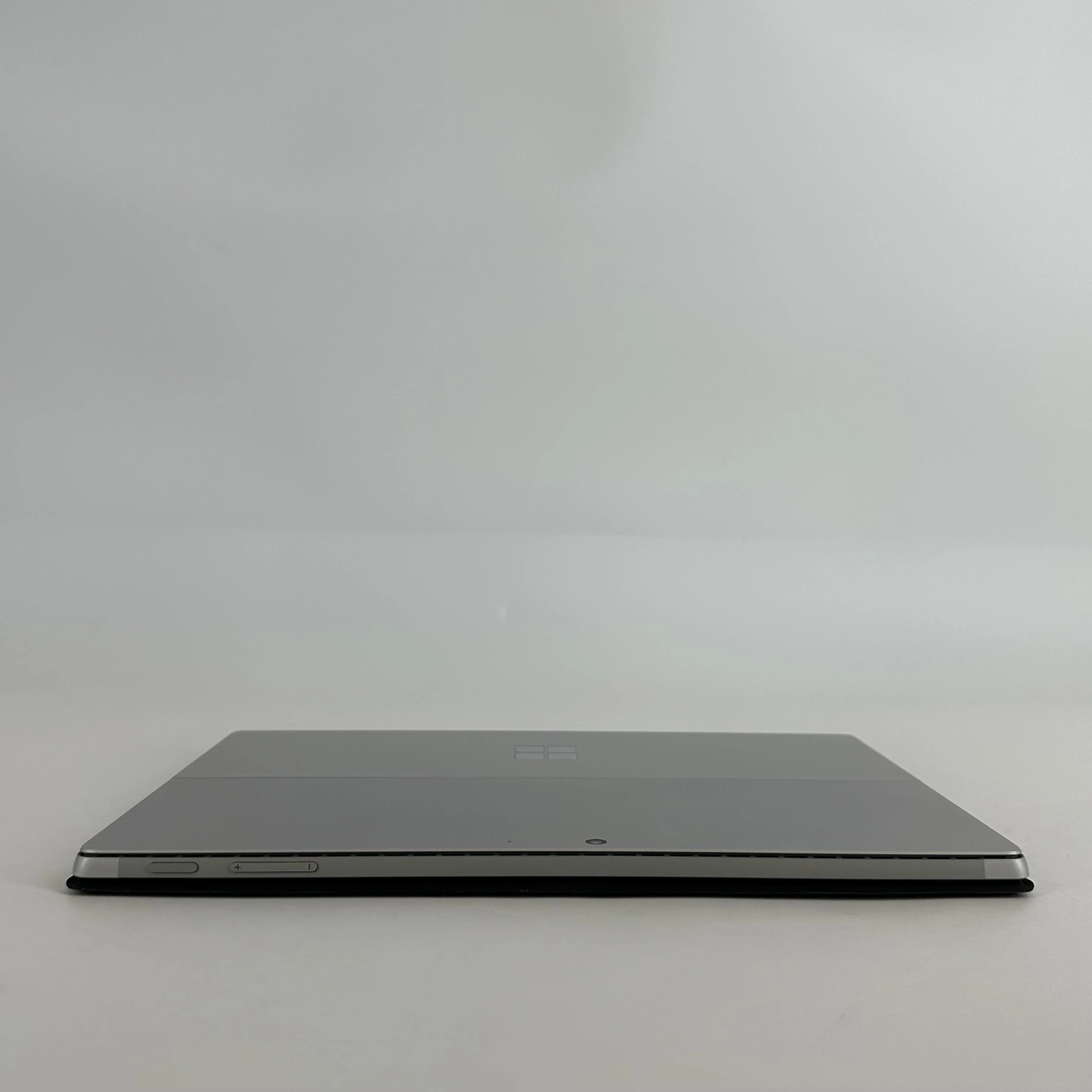 Microsoft Surface Pro 7 12.3 Silver WiFi 1.1 GHz Intel Core i5 10th Gen. 8GB RAM 128GB Solid State Drive - Image 9