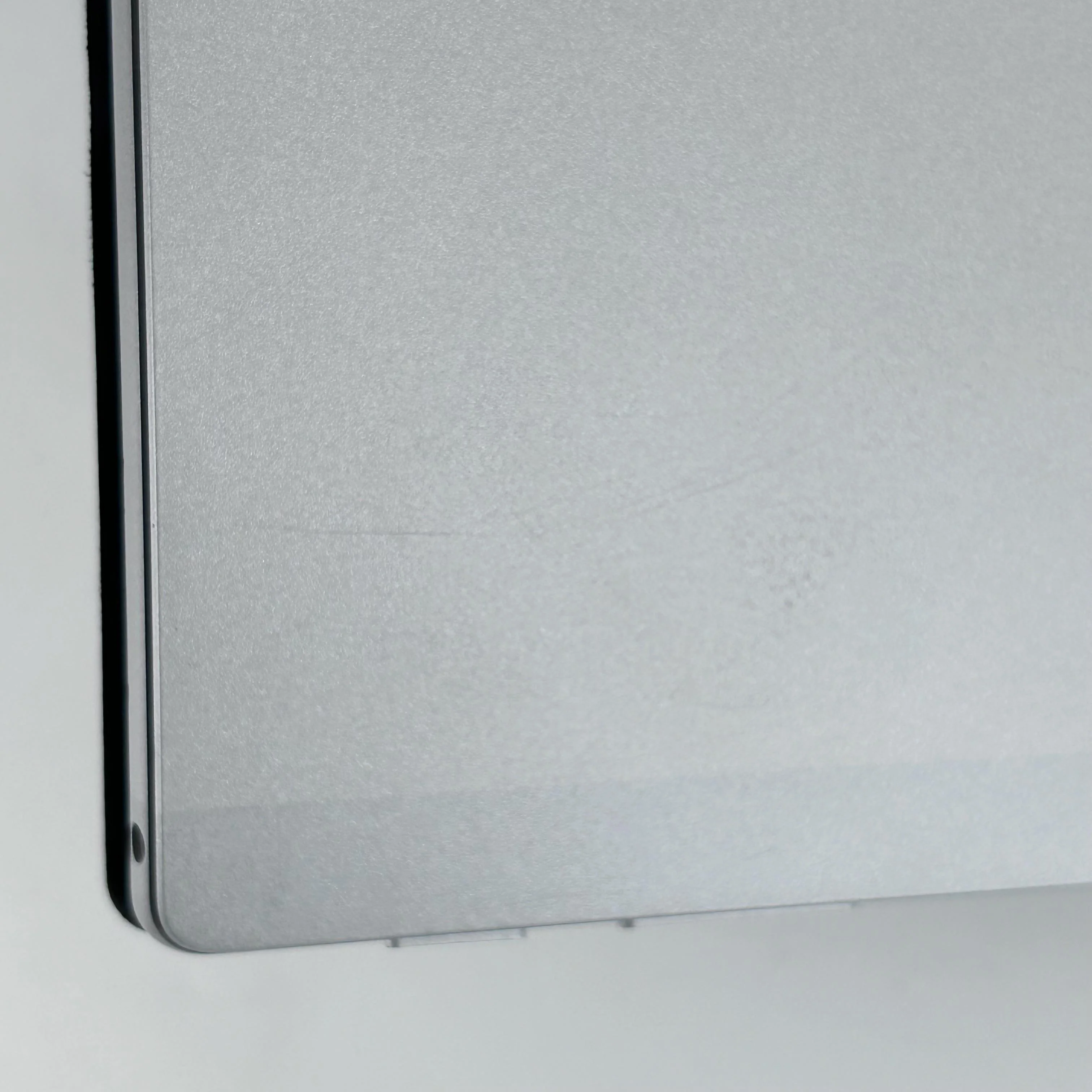 Microsoft Surface Pro 7 Plus 12.3 Silver Unlocked 2.4 GHz Intel Core i5 11th Gen. 16GB RAM 256GB Solid State Drive - Image 9
