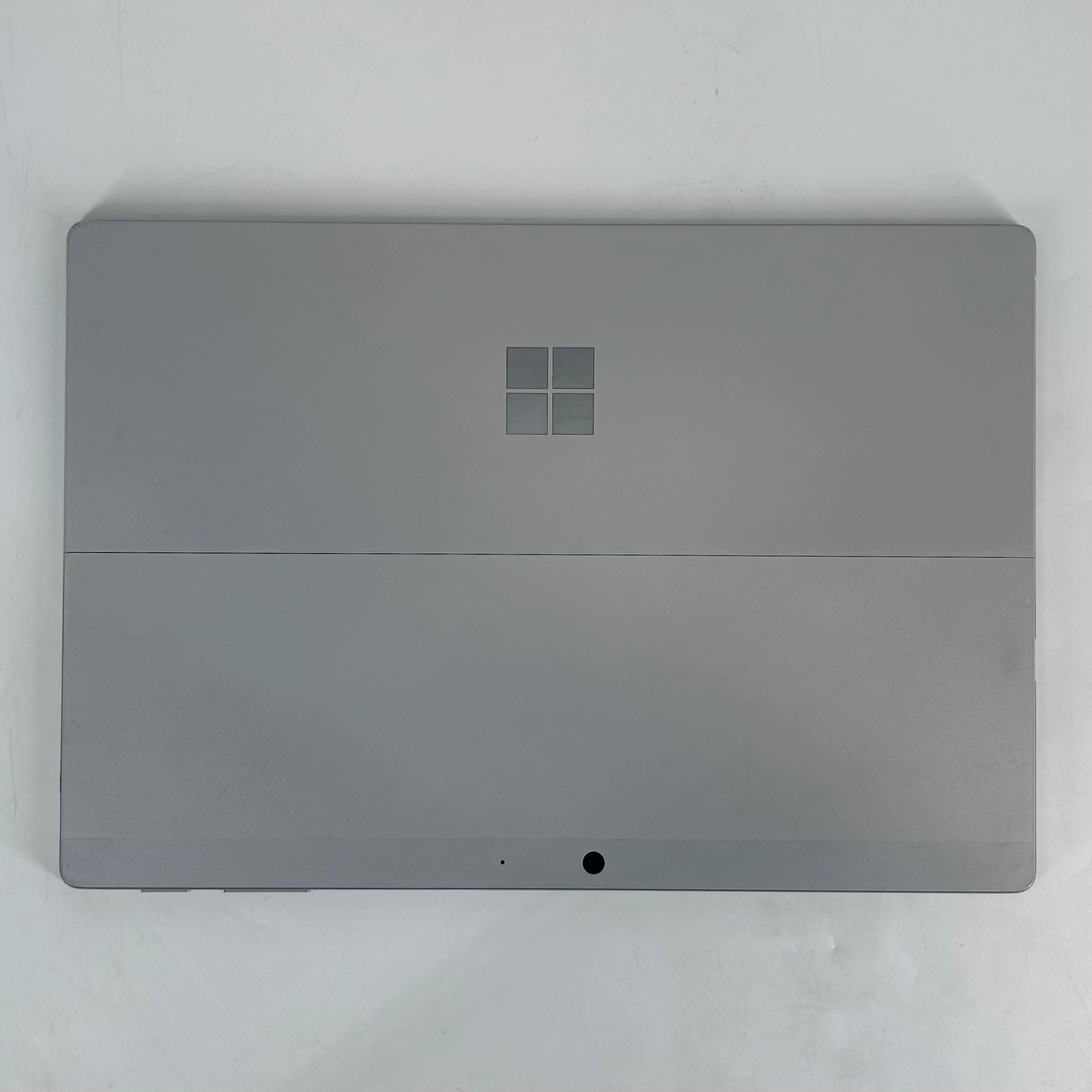 Microsoft Surface Pro 7 Plus 12.3 Silver Unlocked 2.4 GHz Intel Core i5 11th Gen. 8GB RAM 256GB Solid State Drive - Image 8