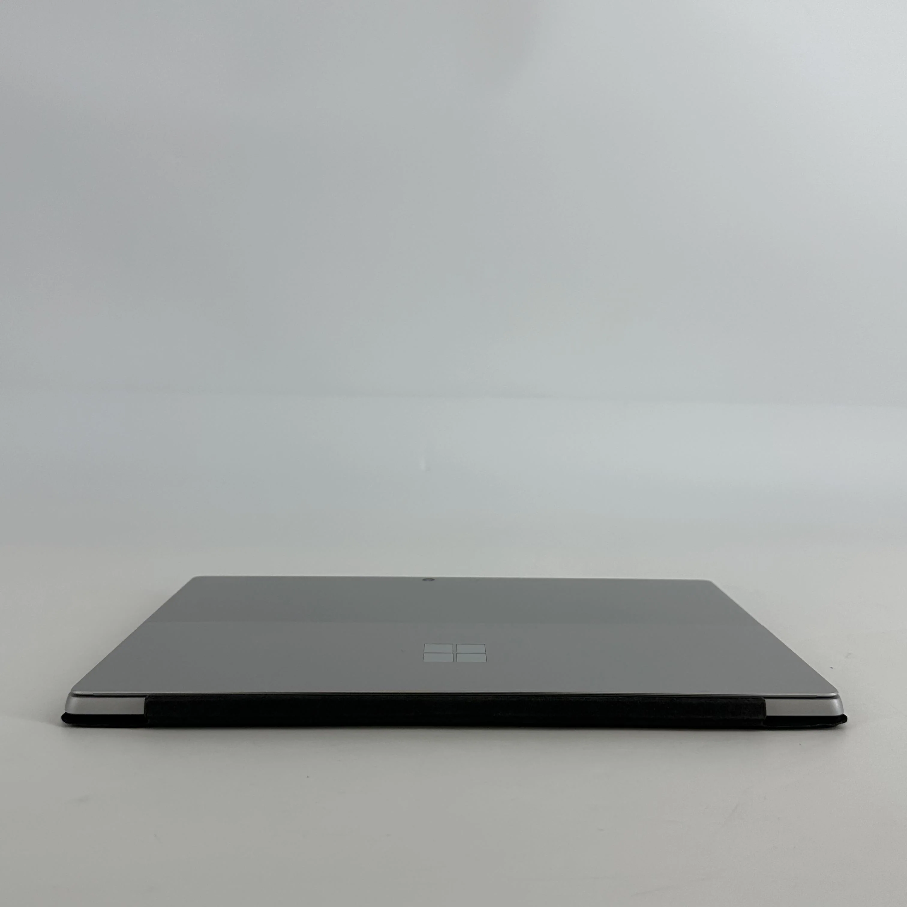 Microsoft Surface Pro 7 Plus 12.3 Silver WiFi 2.8 GHz Intel Core i7 11th Gen. 16GB RAM 256GB Solid State Drive - Image 10