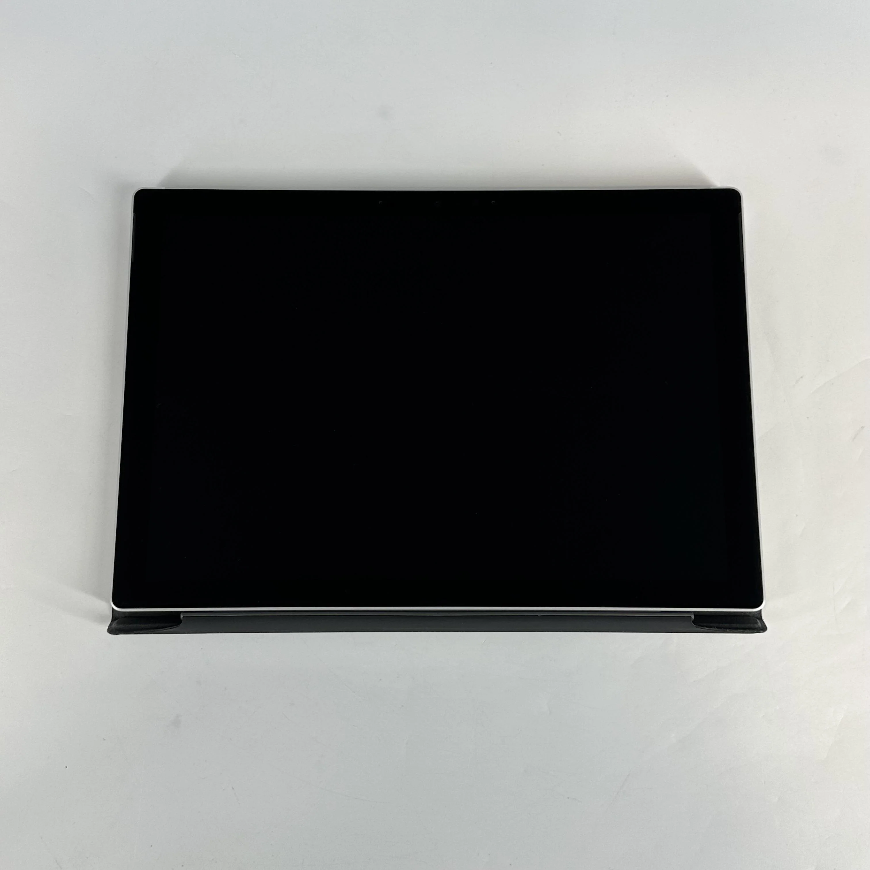 Microsoft Surface Pro 7 Plus 12.3 Silver WiFi 2.8 GHz Intel Core i7 11th Gen. 16GB RAM 256GB Solid State Drive - Image 3