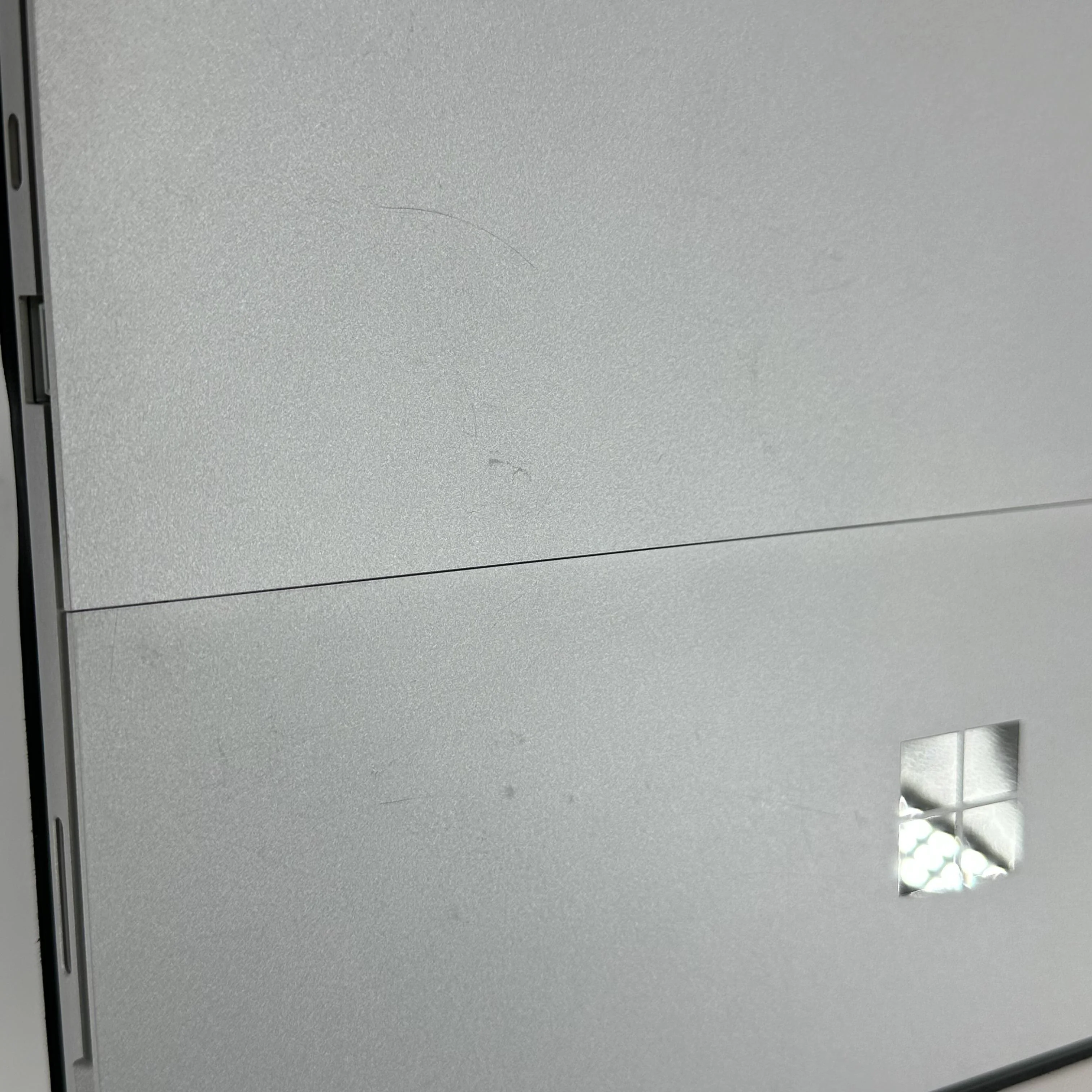 Microsoft Surface Pro 7 Plus 12.3 Silver WiFi 2.8 GHz Intel Core i7 11th Gen. 16GB RAM 256GB Solid State Drive - Image 5