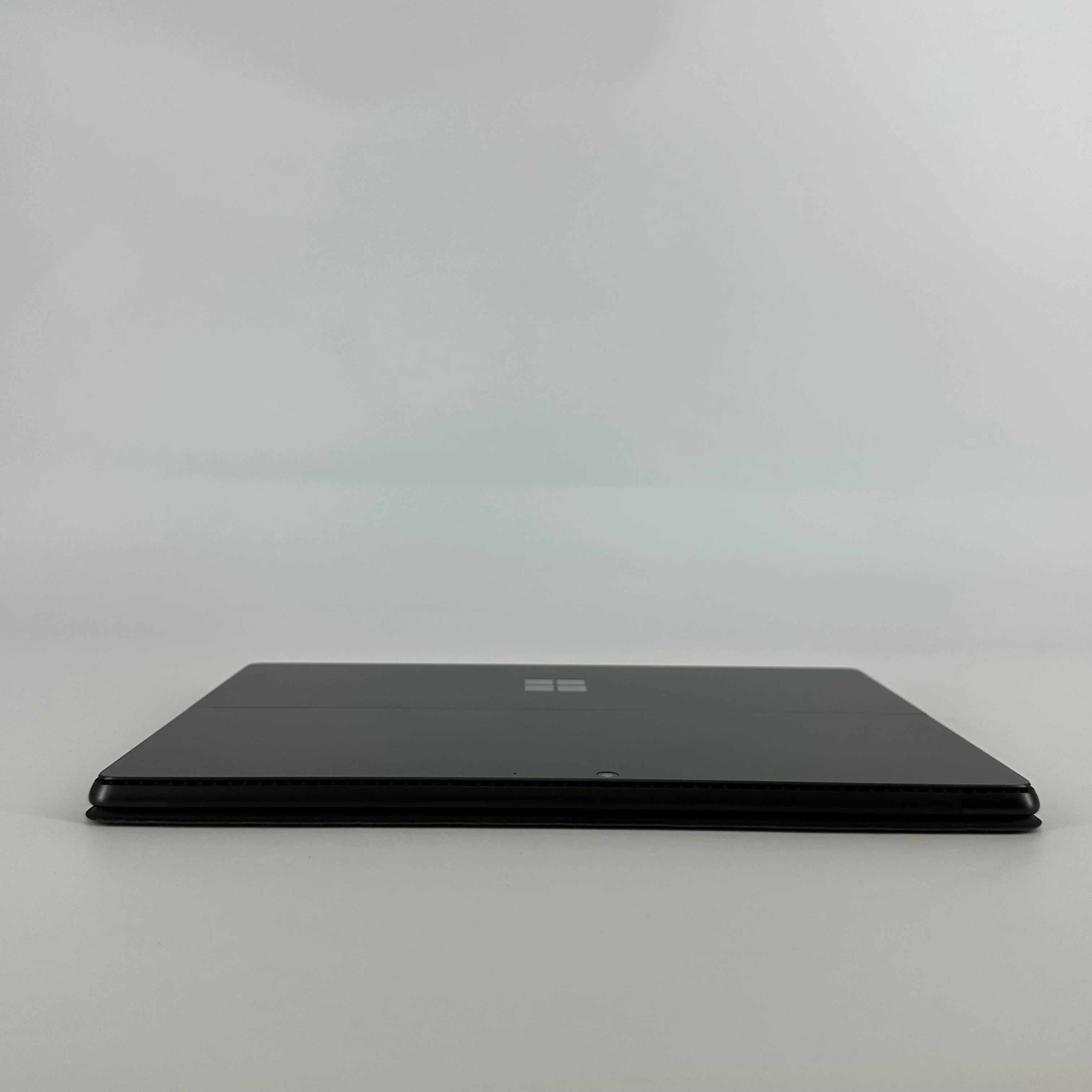 Microsoft Surface Pro 8 13 Black WiFi 3.0 GHz Intel Core i7 11th Gen. 16GB RAM 512GB Solid State Drive - Image 7