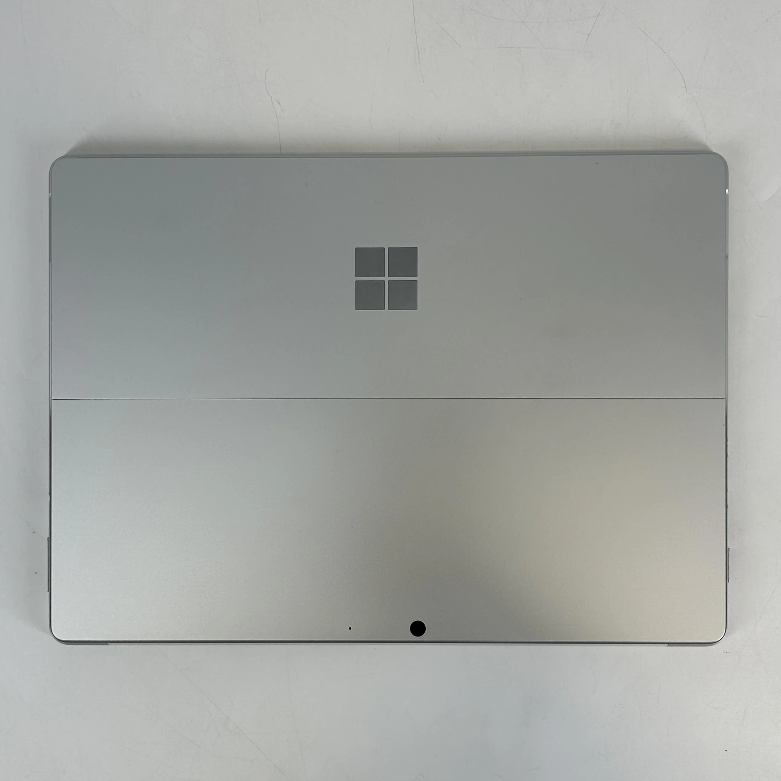 Microsoft Surface Pro 8 13 Silver WiFi 2.4 GHz Intel Core i5 11th Gen. 8GB RAM 128GB Solid State Drive - Image 4