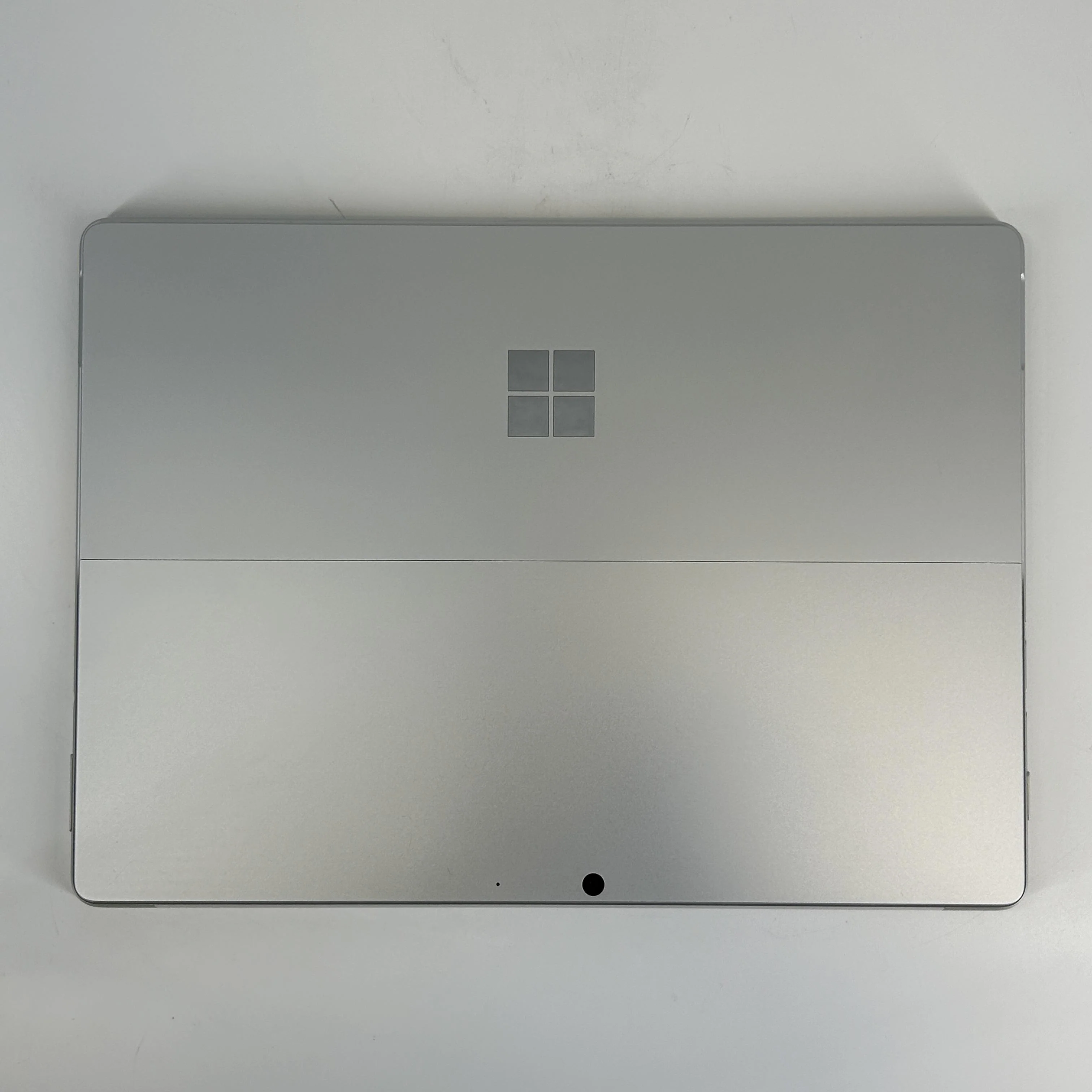 Microsoft Surface Pro 8 13 Silver WiFi 3.0 GHz Intel Core i7 11th Gen. 16GB RAM 256GB Solid State Drive - Image 8