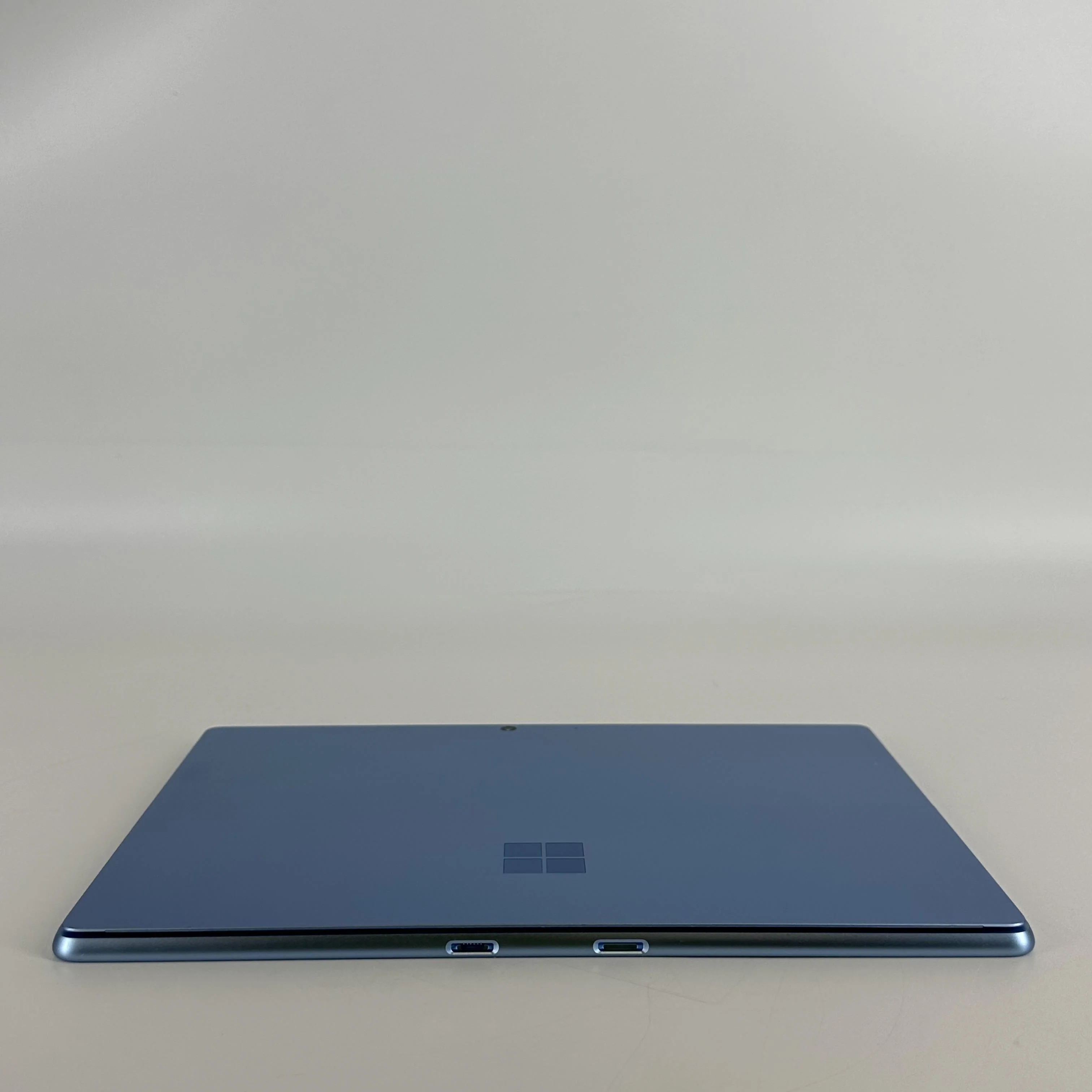 Microsoft Surface Pro 9 13 Blue WiFi 2.5 GHz Intel Core i5 12th Gen. 8GB RAM 256GB Solid State Drive - Image 6