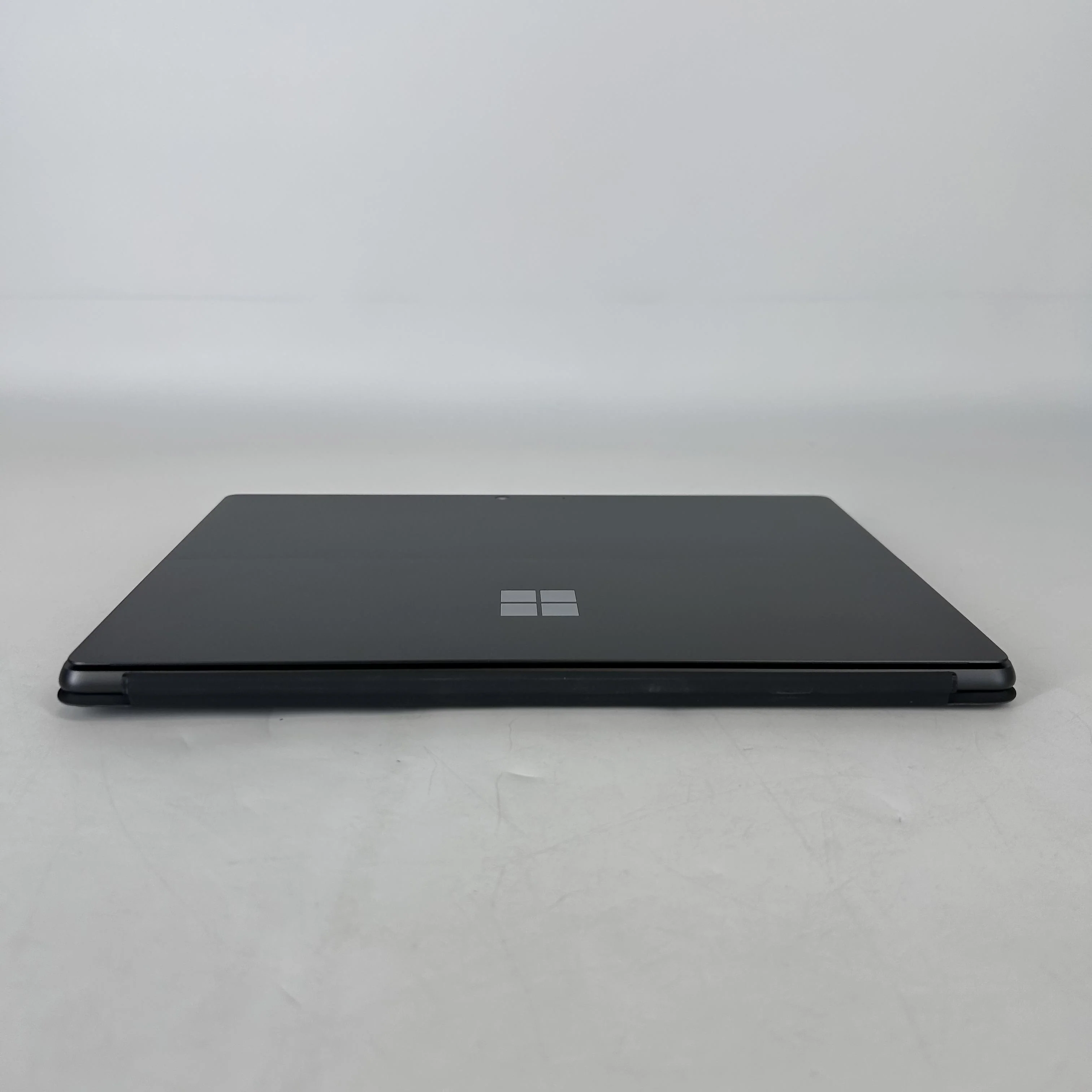 Microsoft Surface Pro 9 13 Graphite WiFi 2.5 GHz Intel Core i5 12th Gen. 16GB RAM 256GB Solid State Drive - Image 32