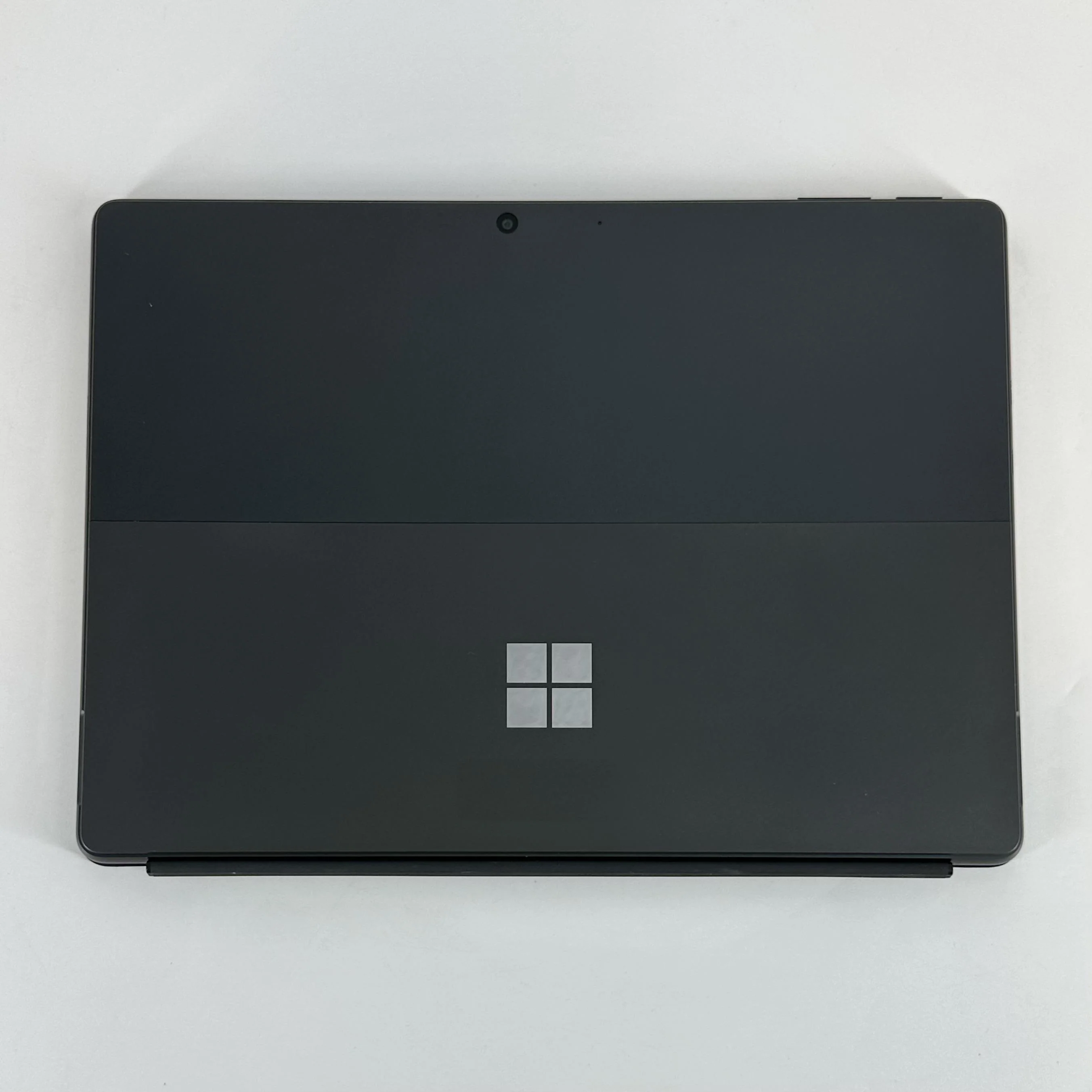 Microsoft Surface Pro 9 13 Graphite WiFi 2.5 GHz Intel Core i5 12th Gen. 16GB RAM 256GB Solid State Drive - Image 9