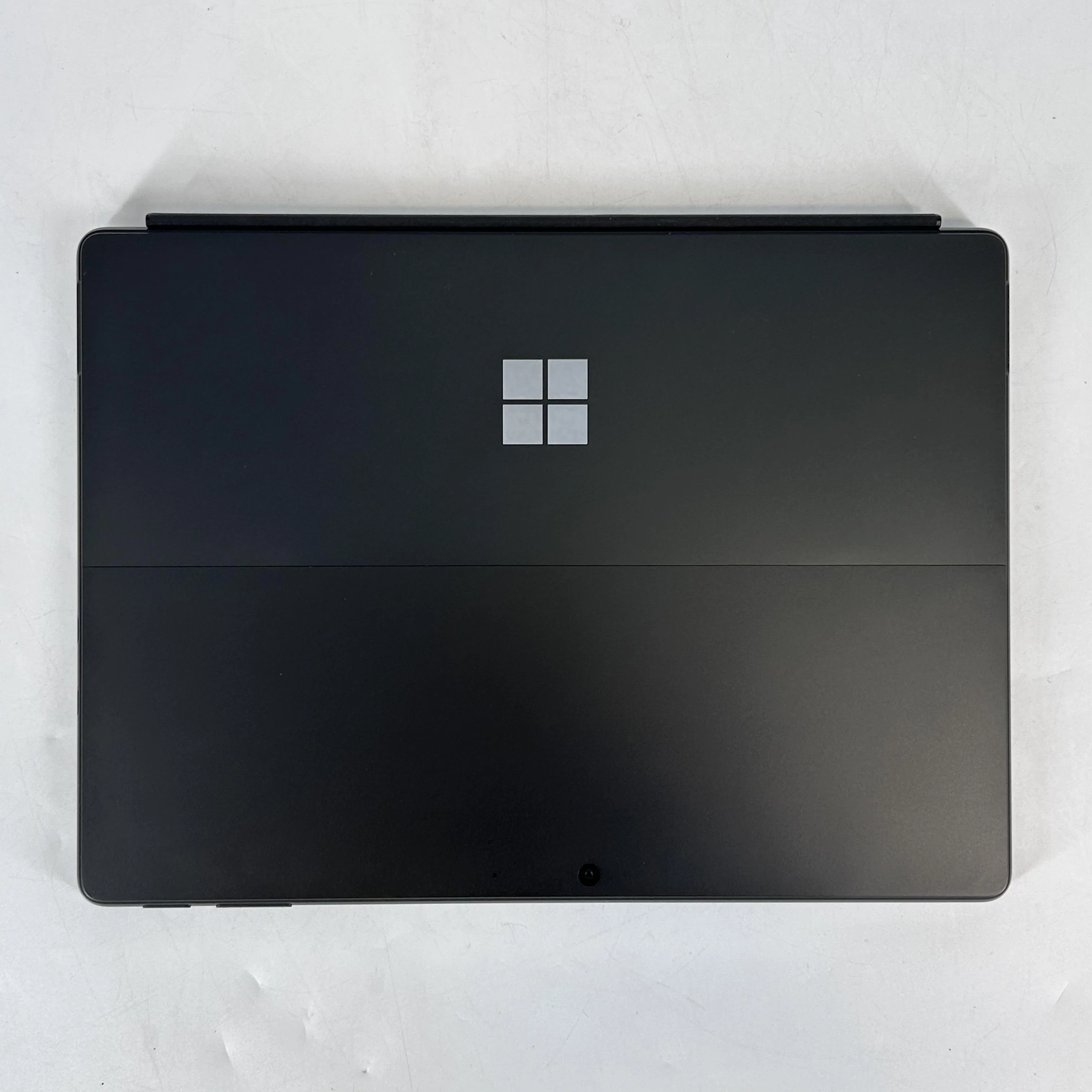 Microsoft Surface Pro 9 13 Graphite WiFi 2.5 GHz Intel Core i5 12th Gen. 8GB RAM 256GB Solid State Drive - Image 9