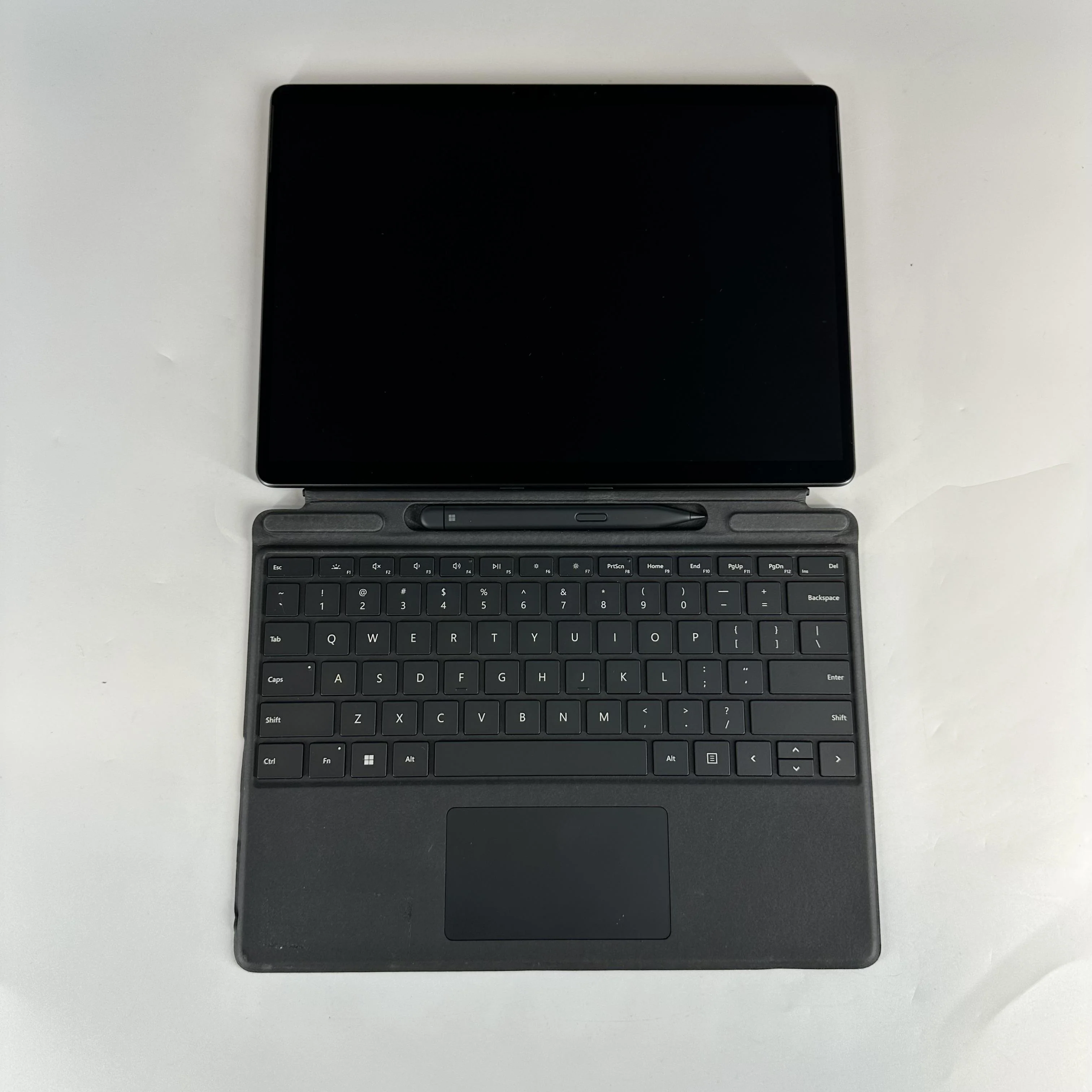 Microsoft Surface Pro 9 13 Graphite WiFi 2.6 GHz Intel Core i7 12th Gen. 16GB RAM 512GB Solid State Drive