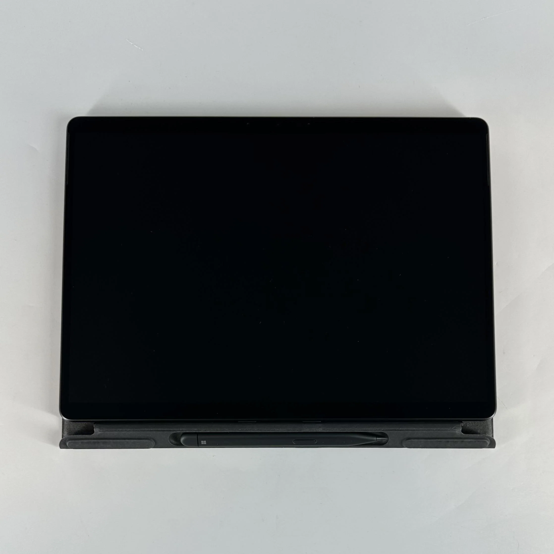 Microsoft Surface Pro 9 13 Graphite WiFi 2.6 GHz Intel Core i7 12th Gen. 16GB RAM 512GB Solid State Drive - Image 3