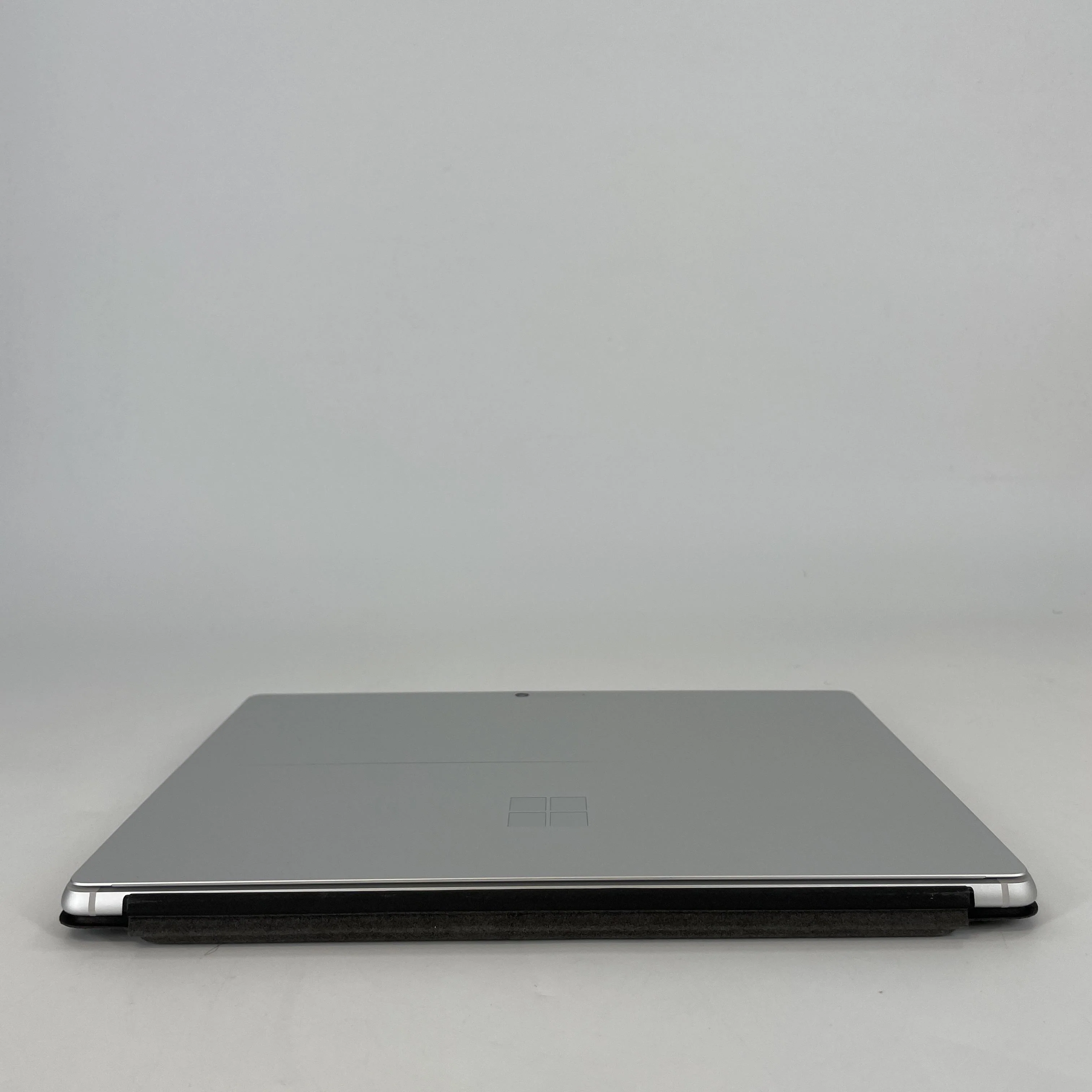 Microsoft Surface Pro 9 13 Silver Unlocked 2.9 GHz Microsoft SQ3 Processor 8GB RAM 256GB Solid State Drive - Image 10