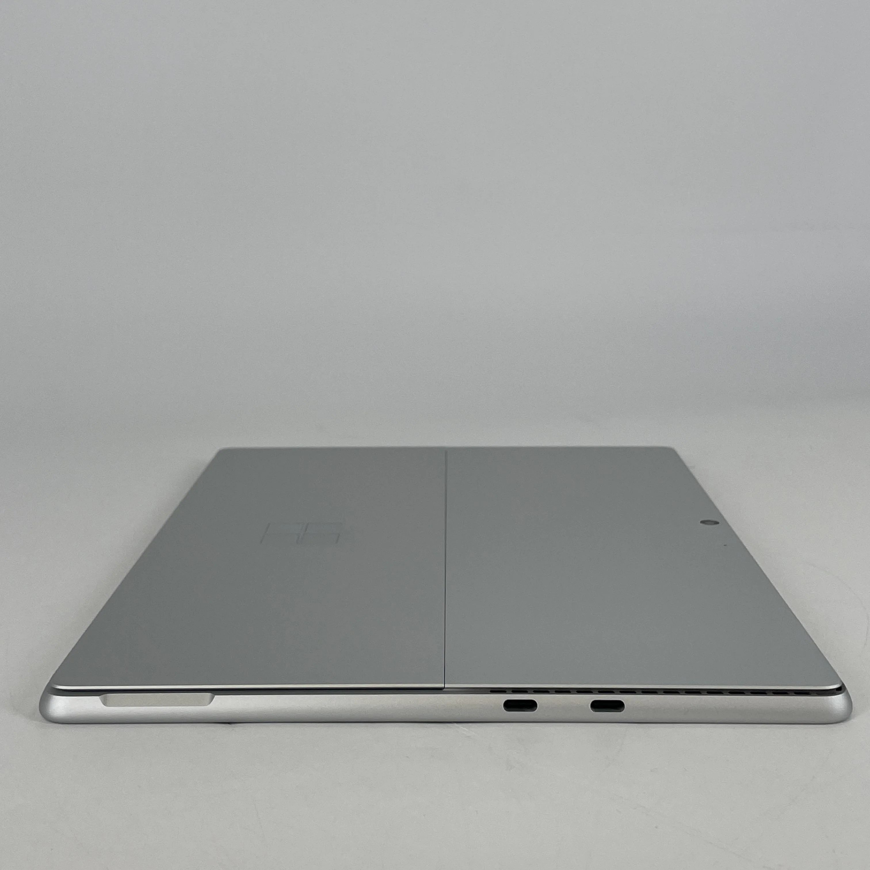 Microsoft Surface Pro 9 13 Silver WiFi 2.7 GHz Intel Core i7 12th Gen. 16GB RAM 256GB Solid State Drive - Image 7
