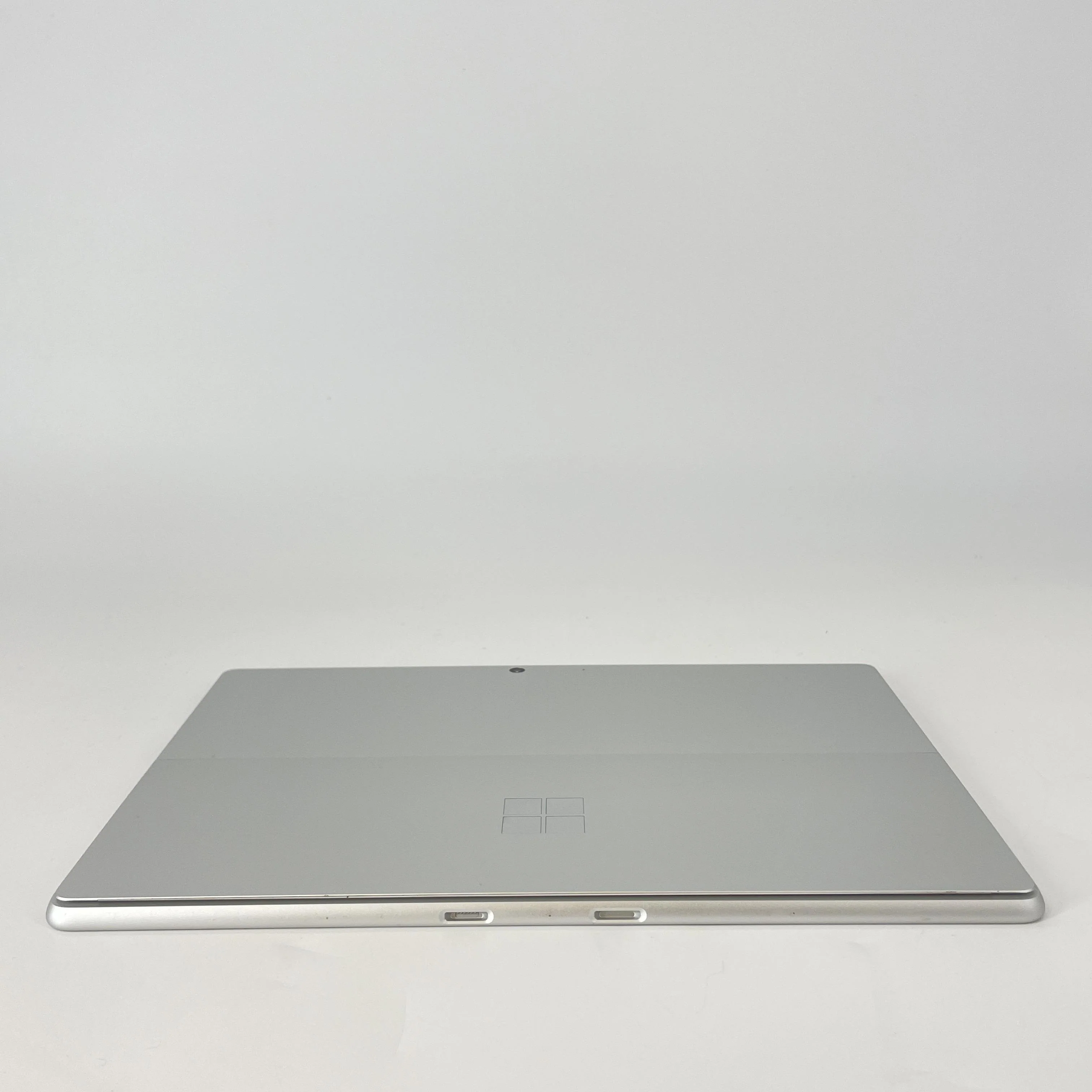 Microsoft Surface Pro 9 13 Silver WiFi 2.7 GHz Intel Core i7 12th Gen. 16GB RAM 512GB Solid State Drive - Image 10