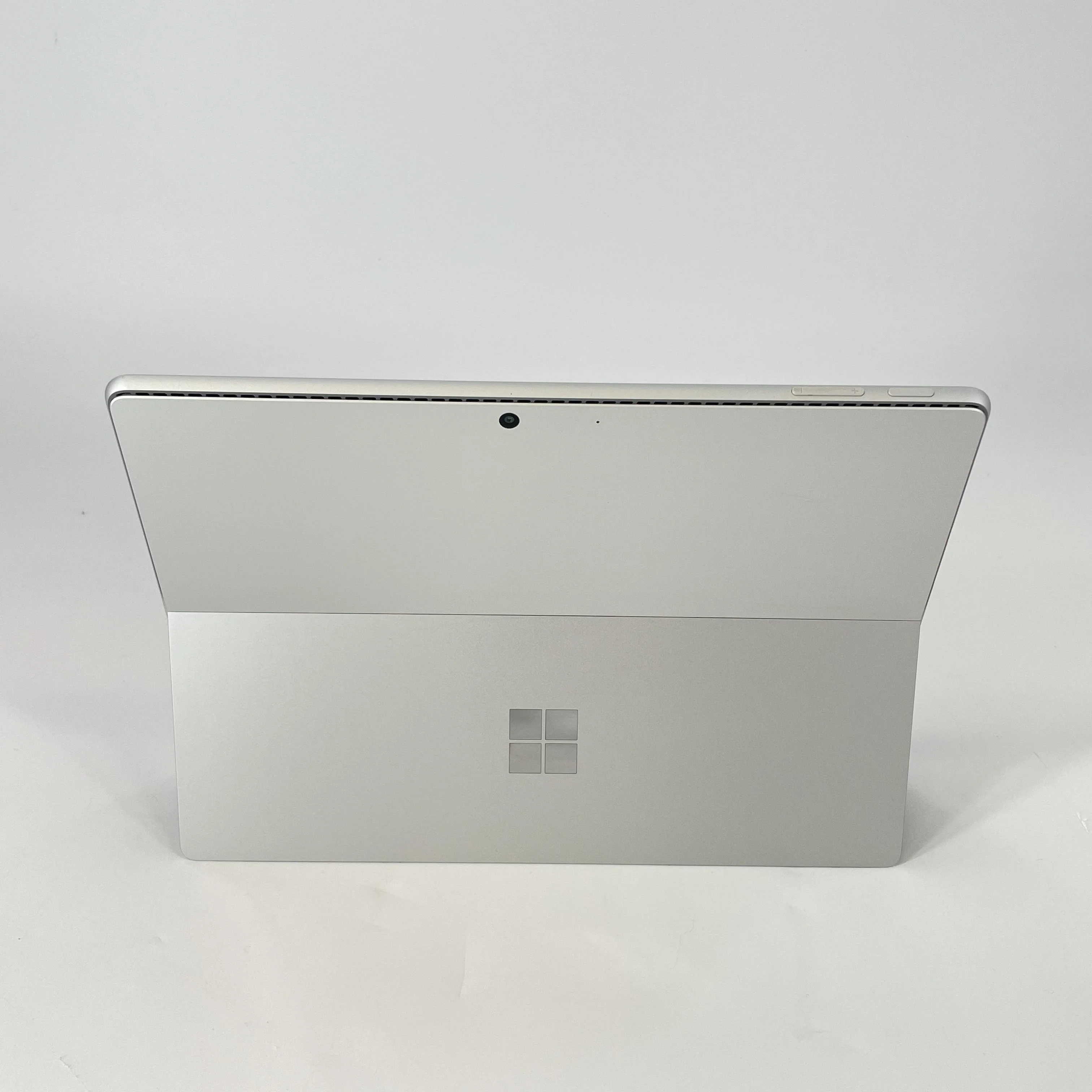 Microsoft Surface Pro 9 13 Silver WiFi 2.7 GHz Intel Core i7 12th Gen. 16GB RAM 512GB Solid State Drive - Image 3