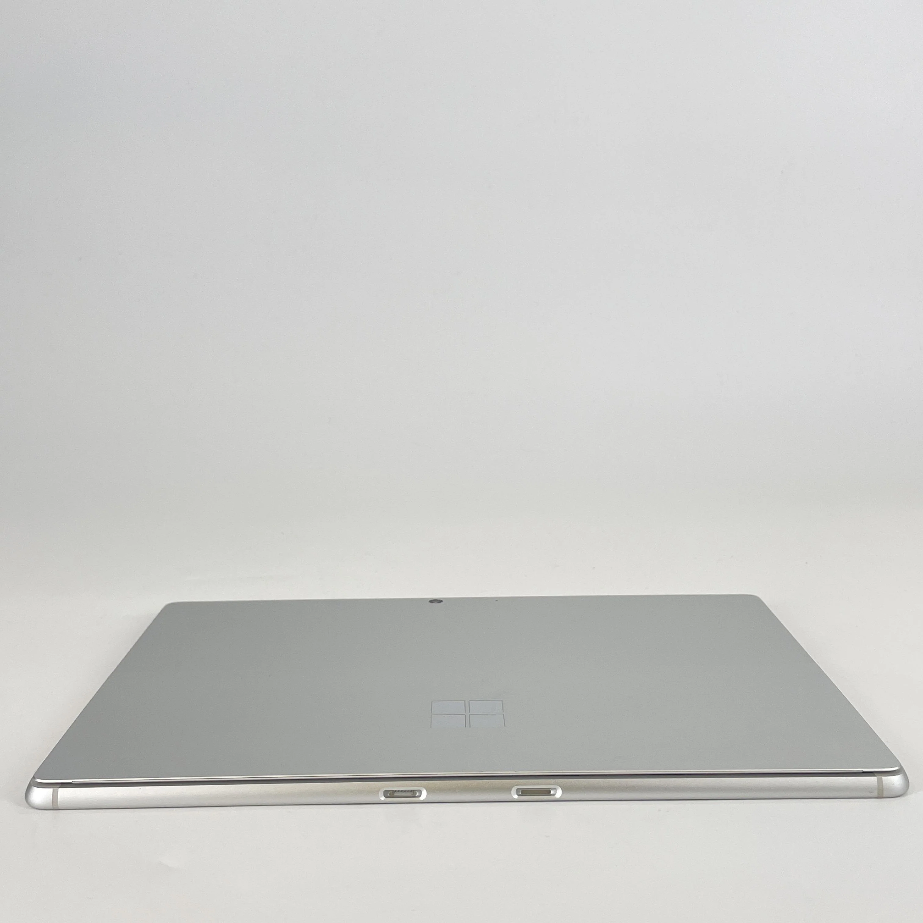 Microsoft Surface Pro 9 13 Silver WiFi 3.0 GHz Microsoft SQ3 Processor 16GB RAM 256GB Solid State Drive - Image 8