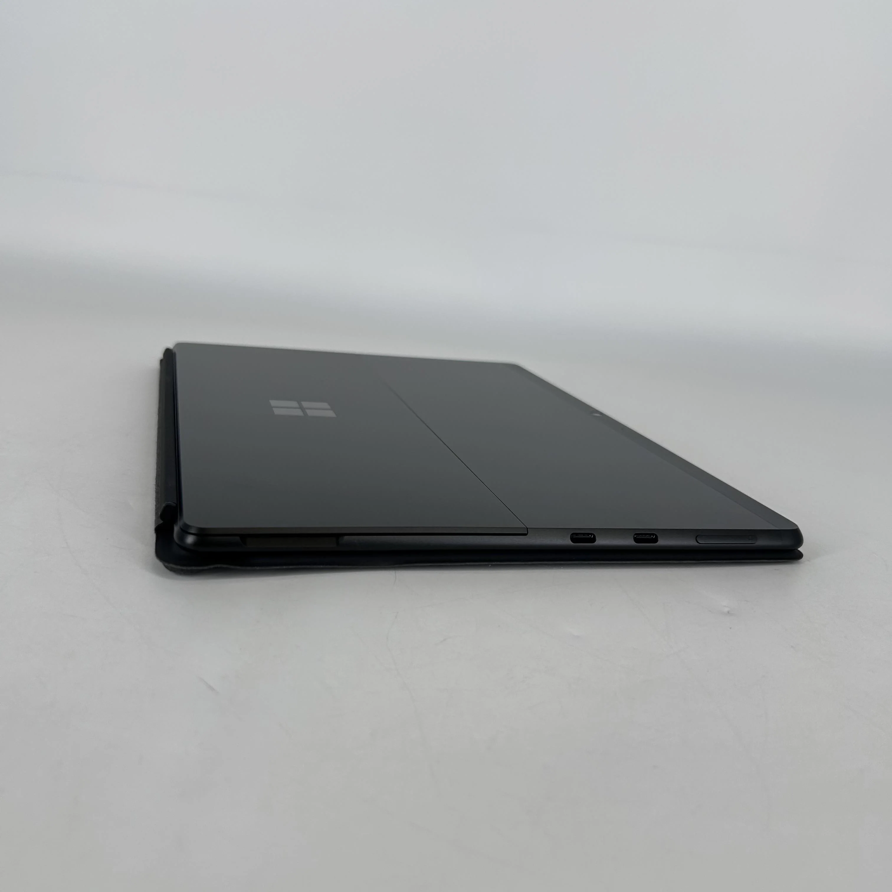 Microsoft Surface Pro X 13 Black Unlocked 3.0 GHz Microsoft SQ1 Processor 8GB RAM 128GB Solid State Drive - Image 10