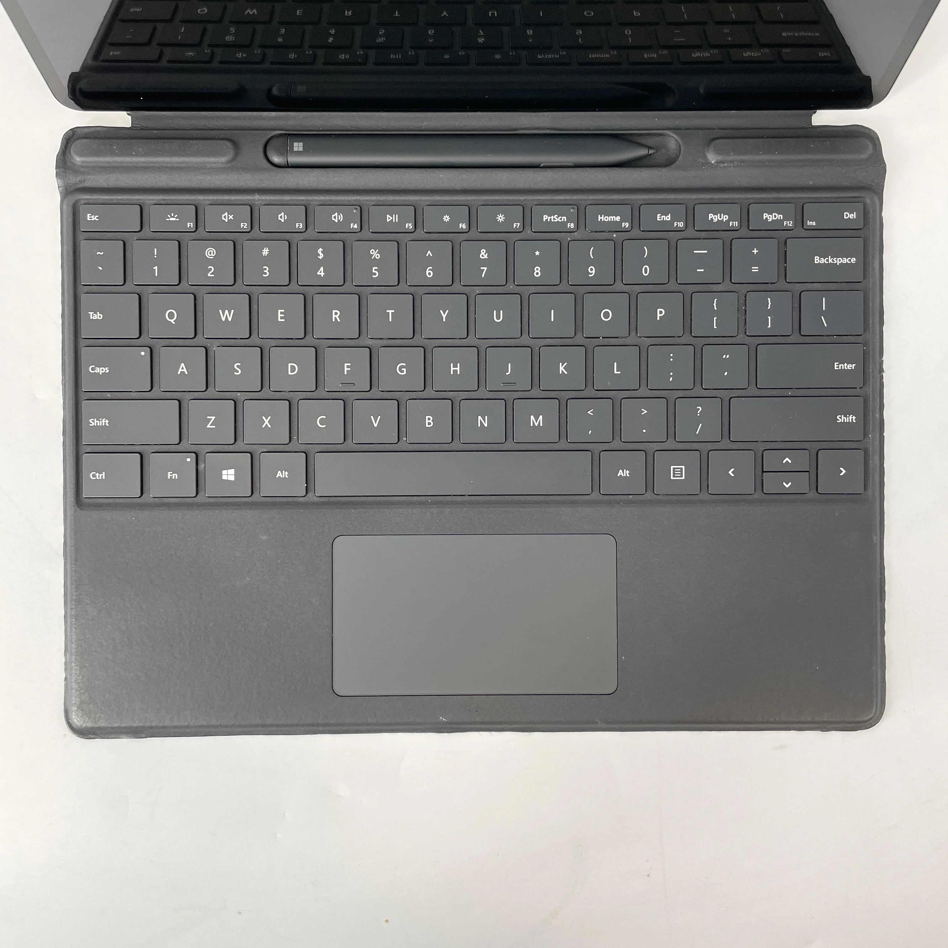 Microsoft Surface Pro X 13 Platinum Unlocked 3.0 GHz Microsoft SQ1 Processor 8GB RAM 256GB Solid State Drive - Image 2