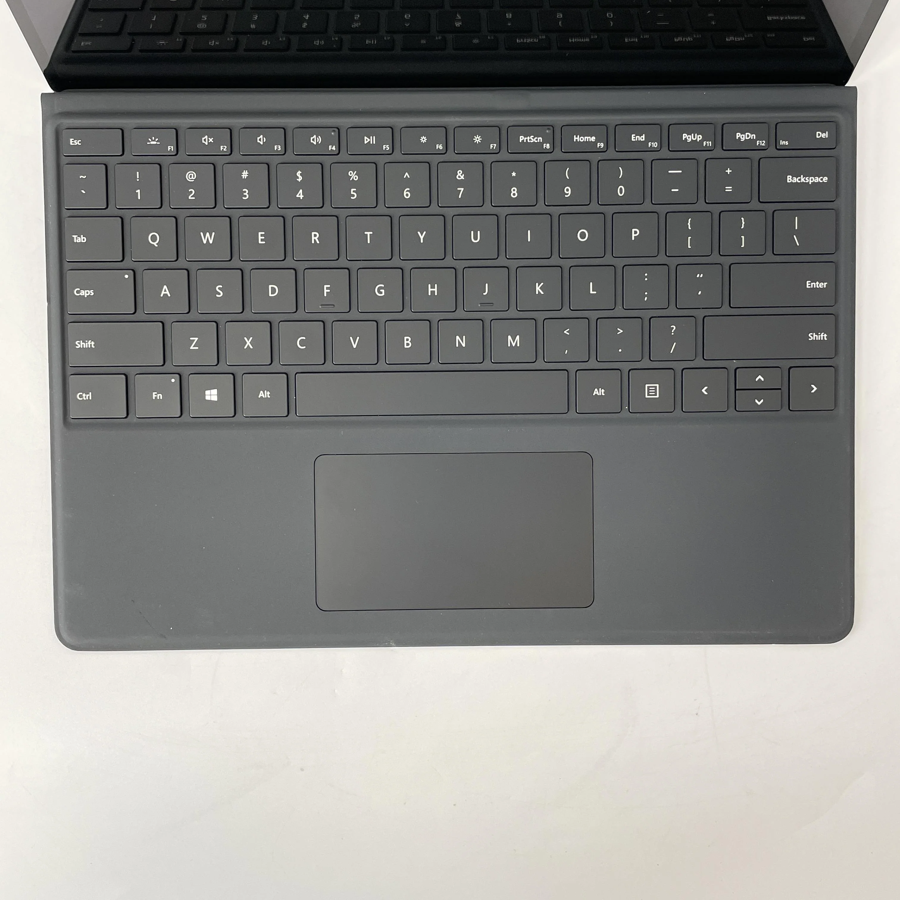 Microsoft Surface Pro X 13 Platinum WiFi 3.15 GHz Microsoft SQ2 Processor 16GB RAM 512GB Solid State Drive - Image 2