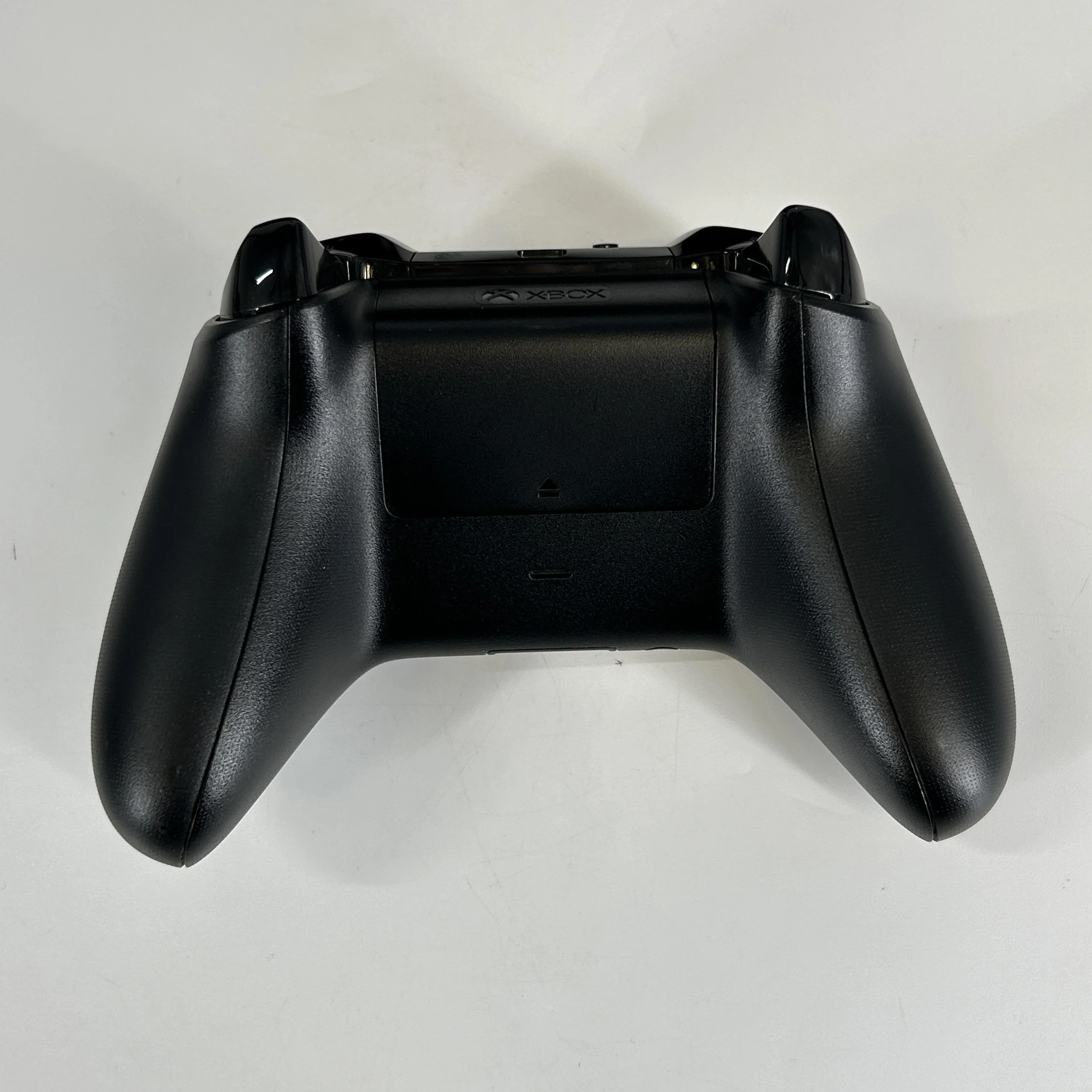 Microsoft Xbox One X Black 1TB - Image 11