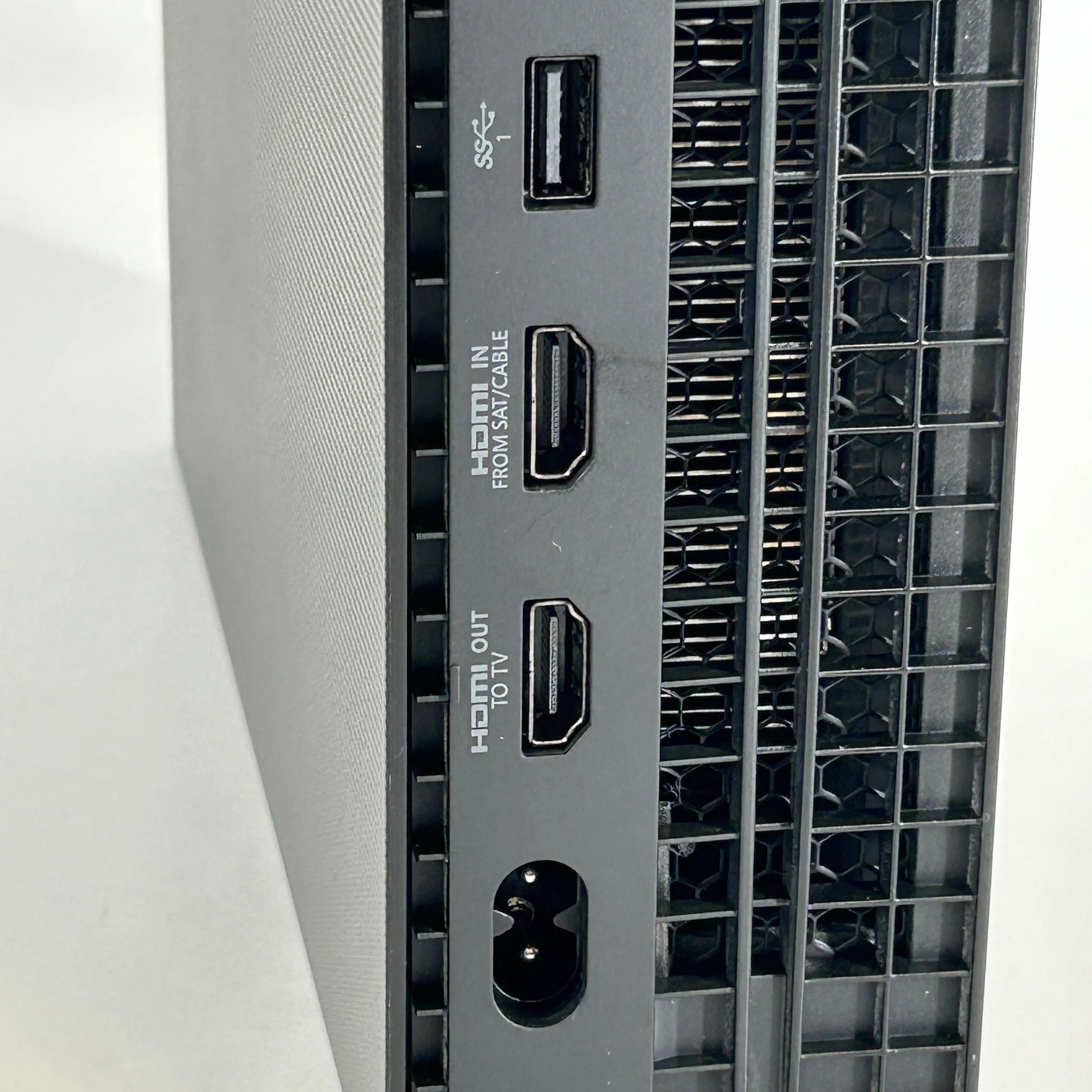 Microsoft Xbox One X Black 1TB - Image 7