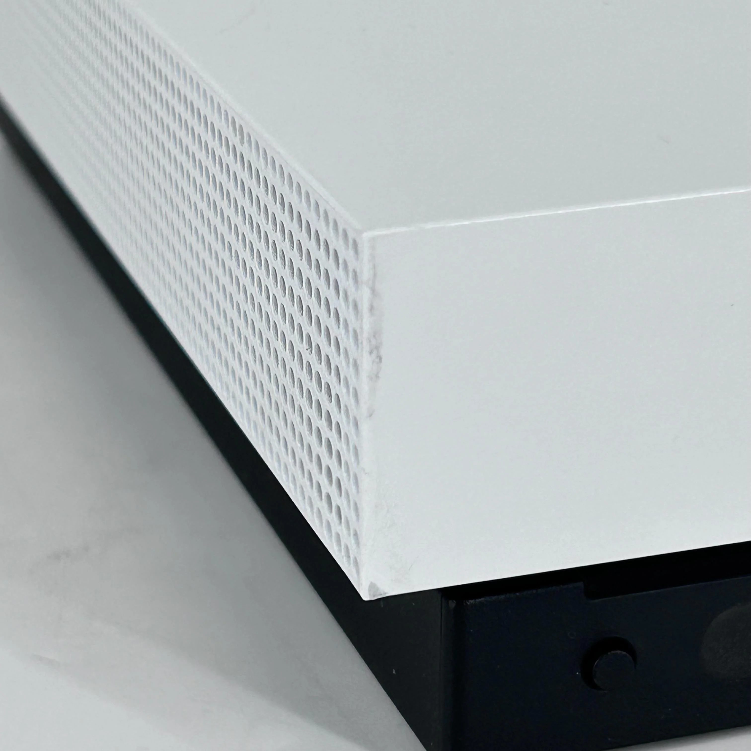 Microsoft Xbox One X White 1TB - Image 8