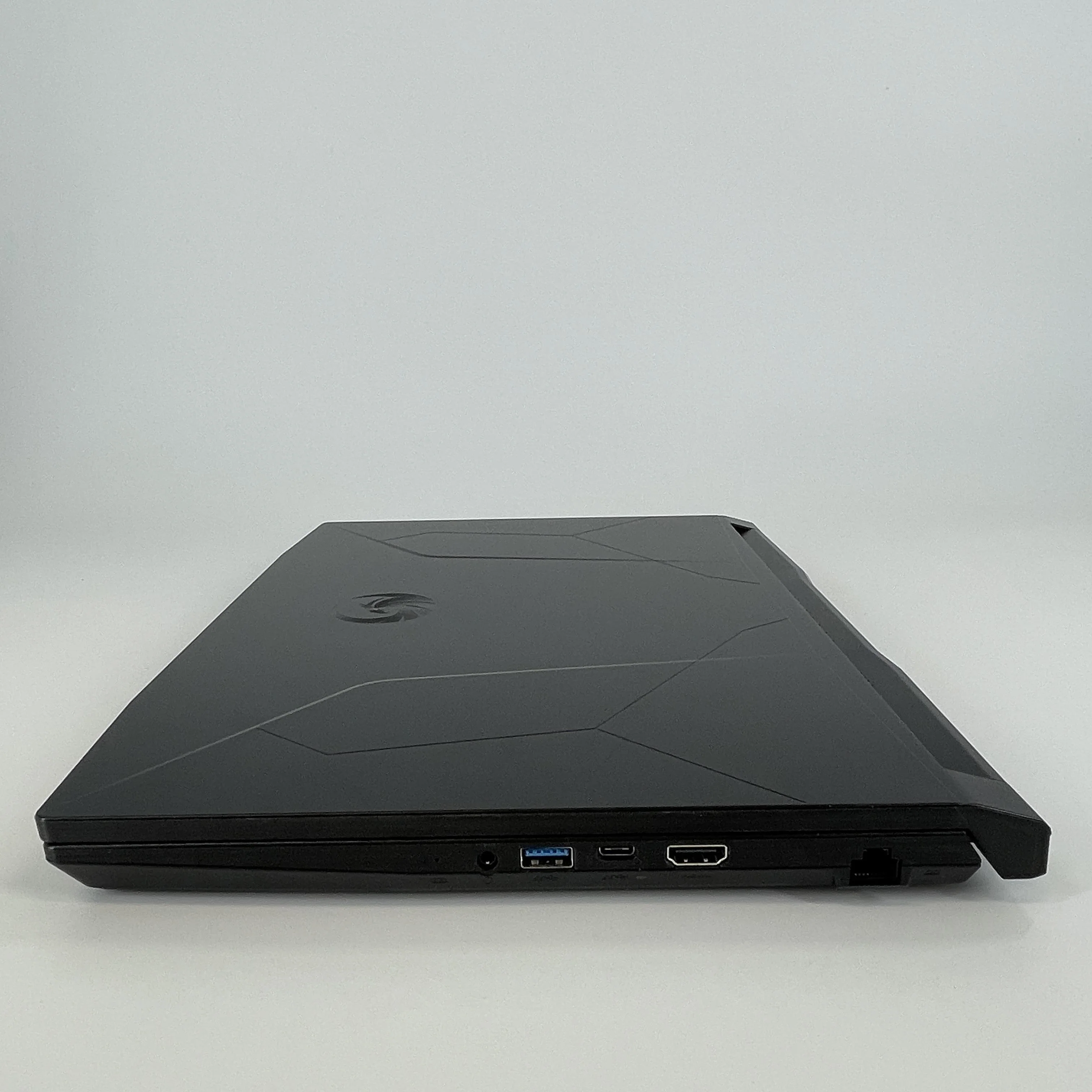 MSI Bravo 15 Aluminum Black 4.0 GHz AMD Ryzen 9 7940HS 16GB RAM 1TB Solid State Drive NVIDIA GeForce RTX 4060 8 GB - Image 10