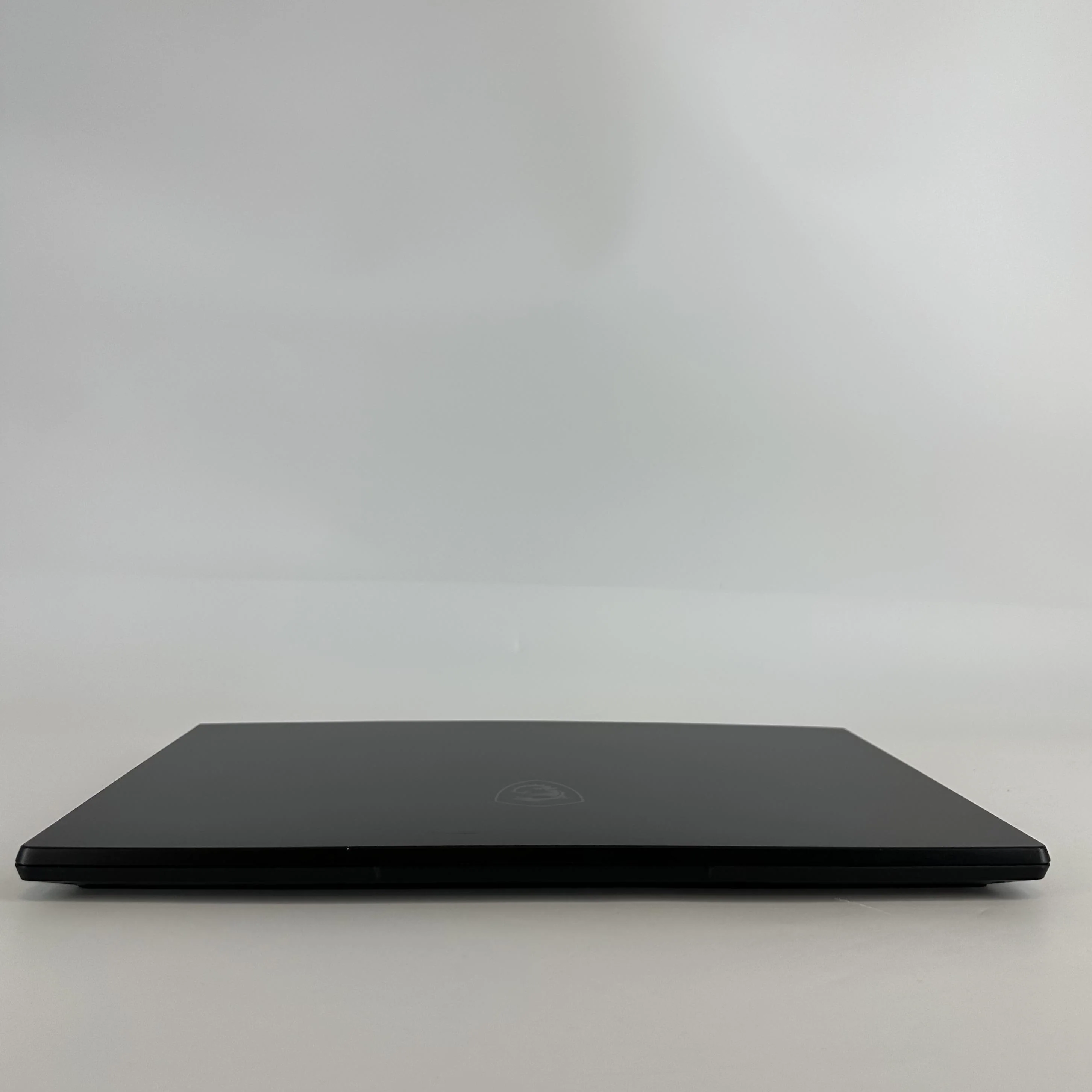 MSI Stealth 17 Studio 17.3 Black 2.6 GHz Intel Core i9 13th Gen. 32GB RAM 2TB Solid State Drive NVIDIA GeForce RTX 4080 12 GB - Image 11