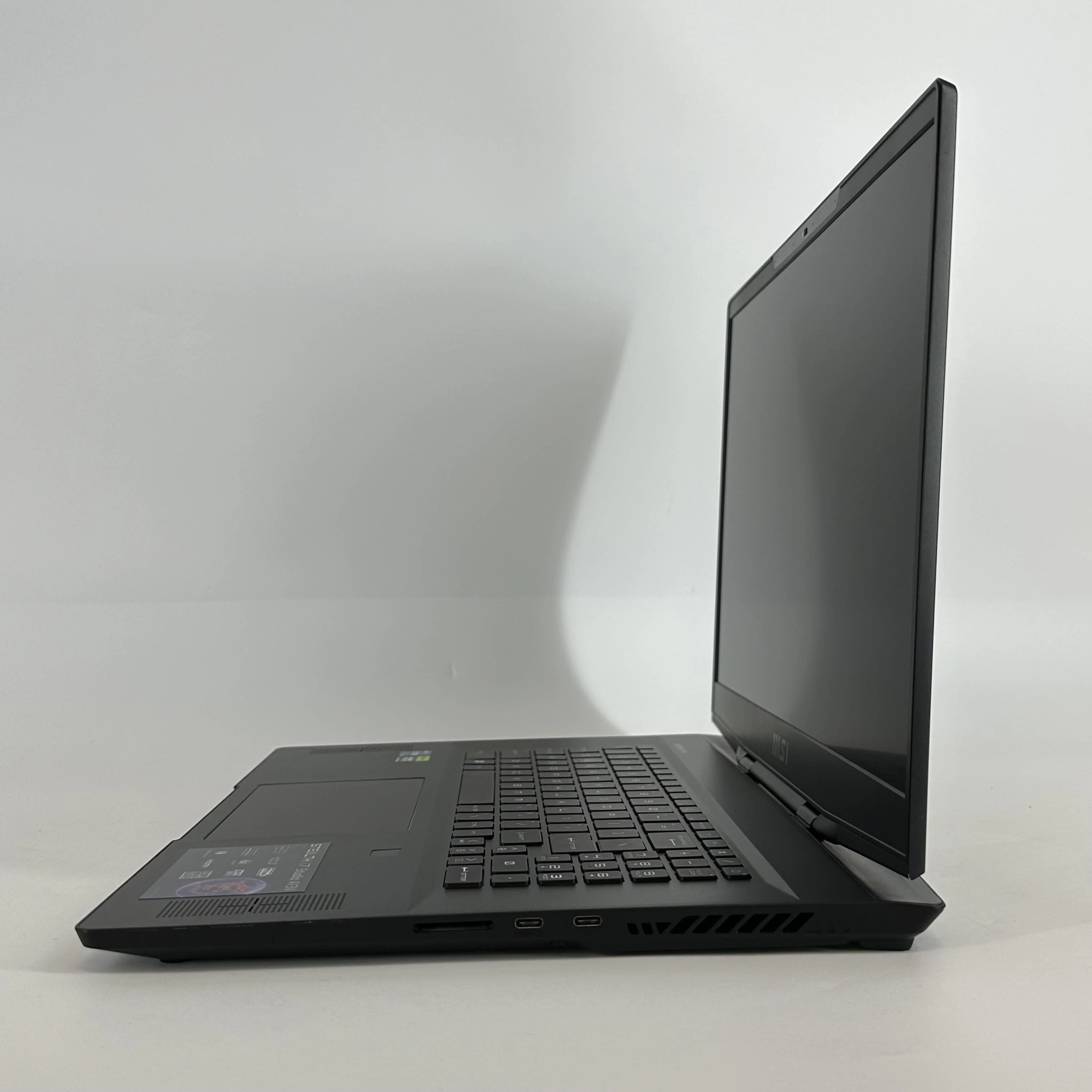 MSI Stealth 17 Studio 17.3 Black 2.6 GHz Intel Core i9 13th Gen. 32GB RAM 2TB Solid State Drive NVIDIA GeForce RTX 4080 12 GB - Image 3