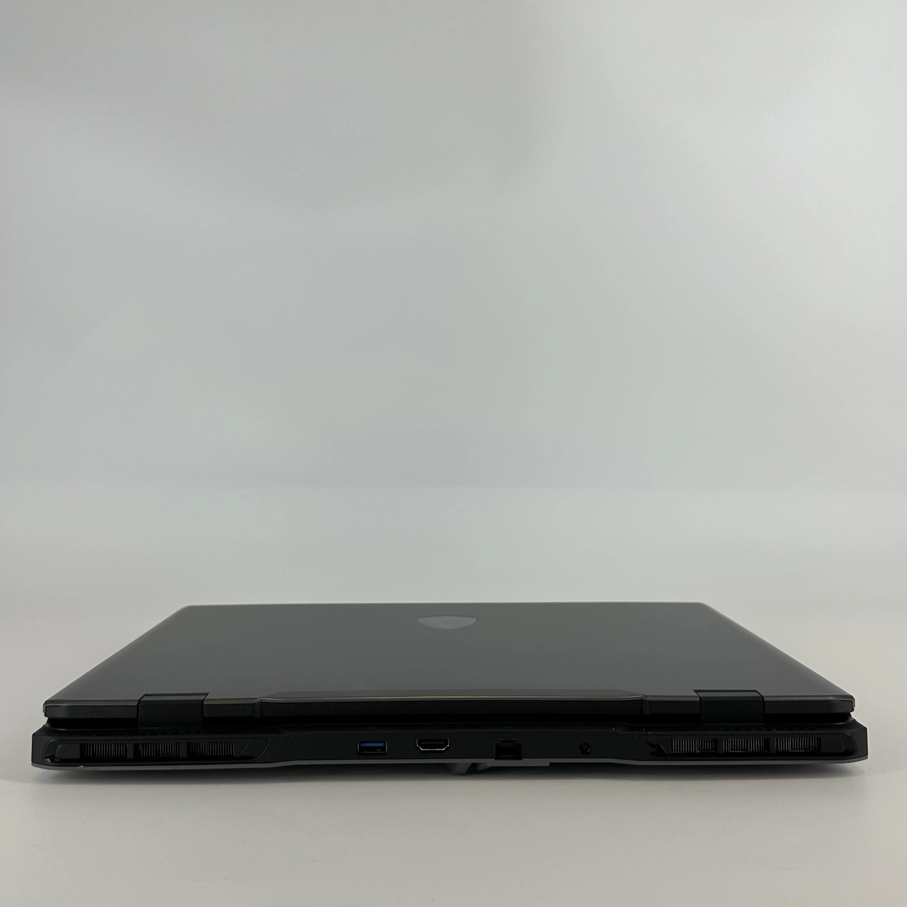 MSI Sword 17 HX Gray 2.2 GHz Intel Core i9 14th Gen. 32GB RAM 1TB Solid State Drive NVIDIA GeForce RTX 4070 8 GB - Image 10