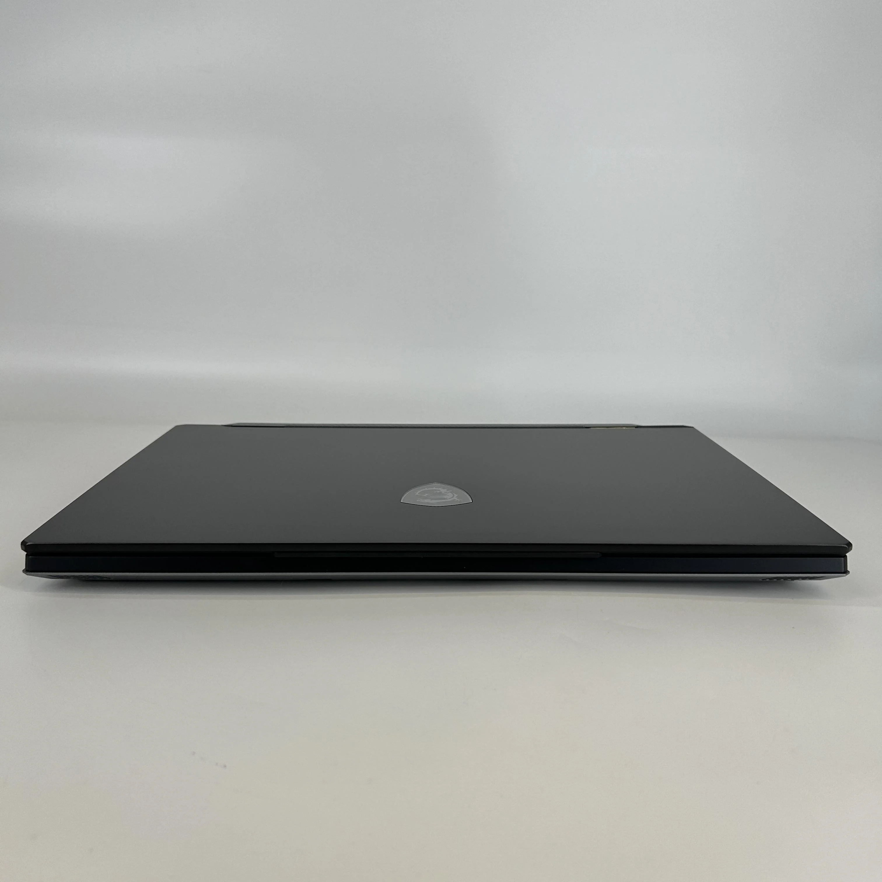 MSI Titan 18 HX AI 18 Black 2.8 GHz Intel Core Ultra 9 Series 2 64GB RAM 4TB Solid State Drive NVIDIA GeForce RTX 5080 16 GB - Image 8